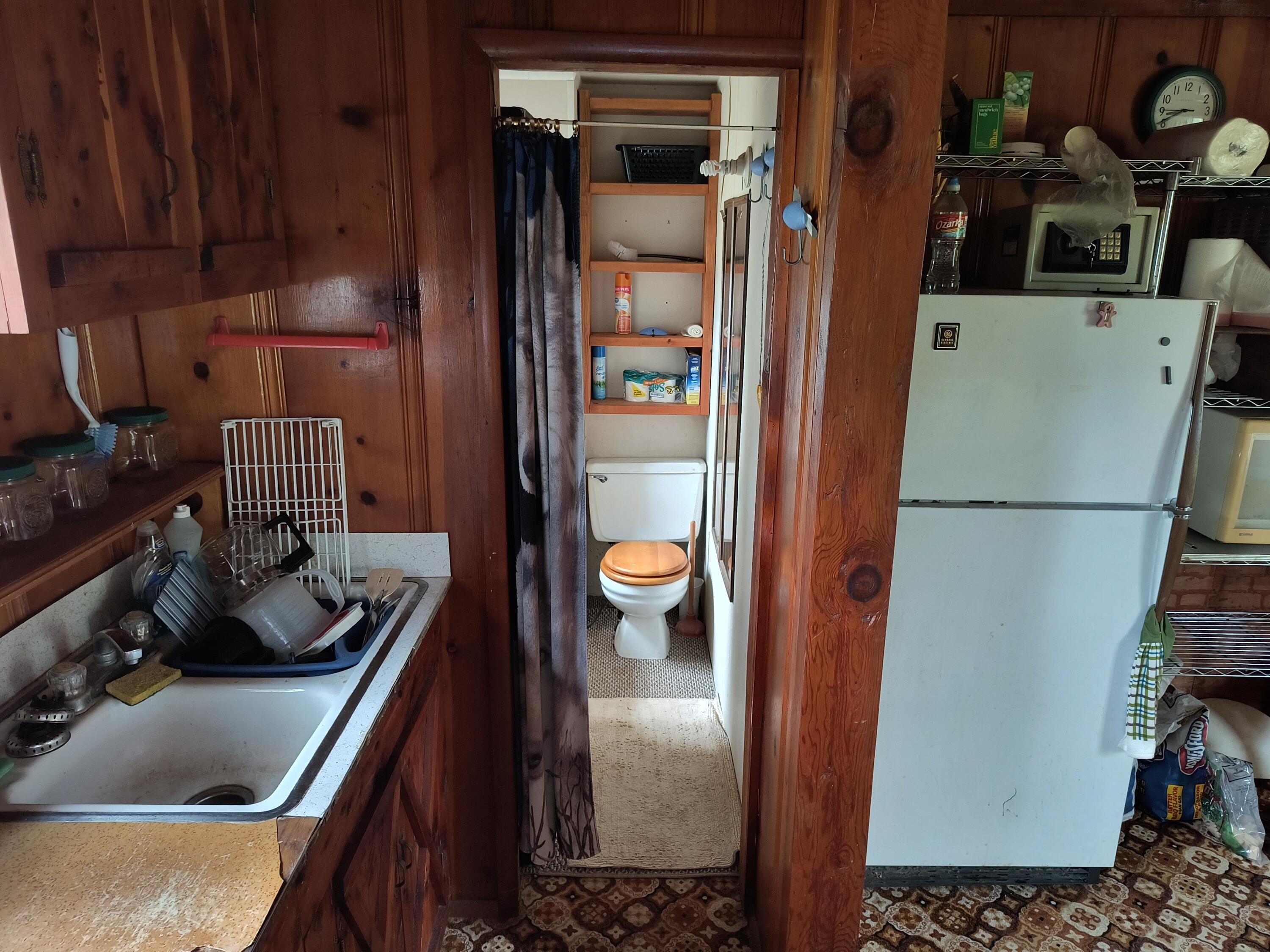 232 Jewel Ave Property Photo 4