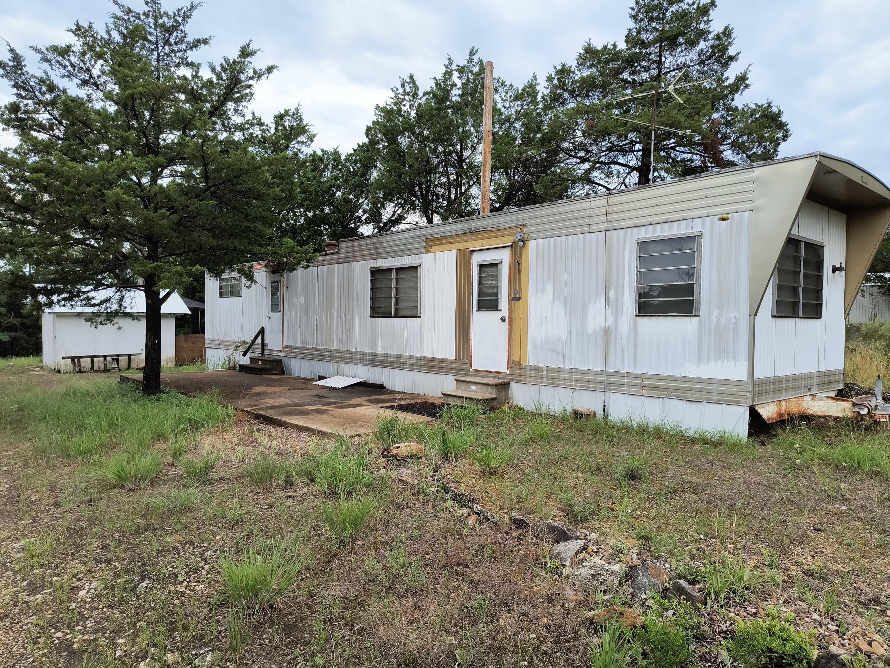 232 Jewel Ave Property Photo 15