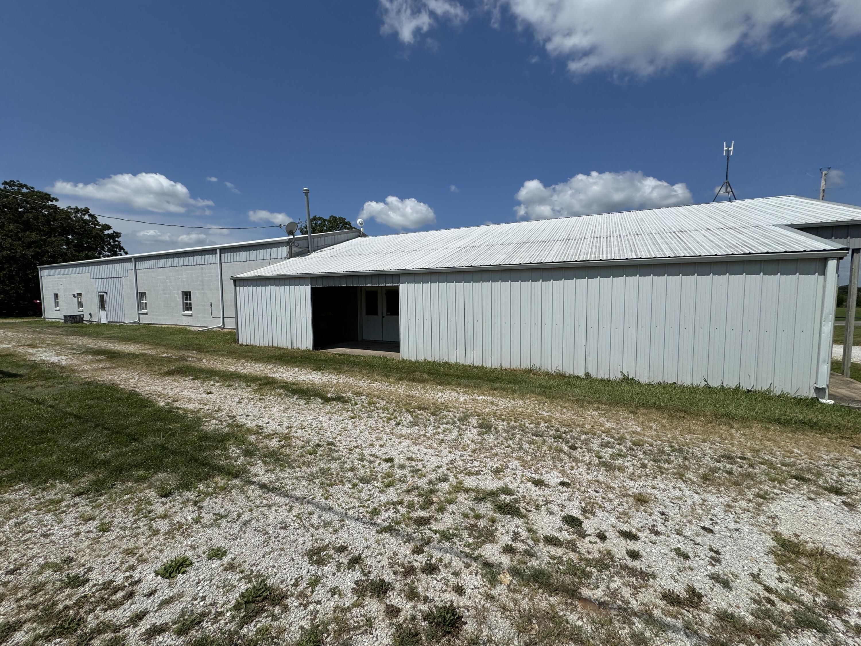 16015 Highway 39 Property Photo 2
