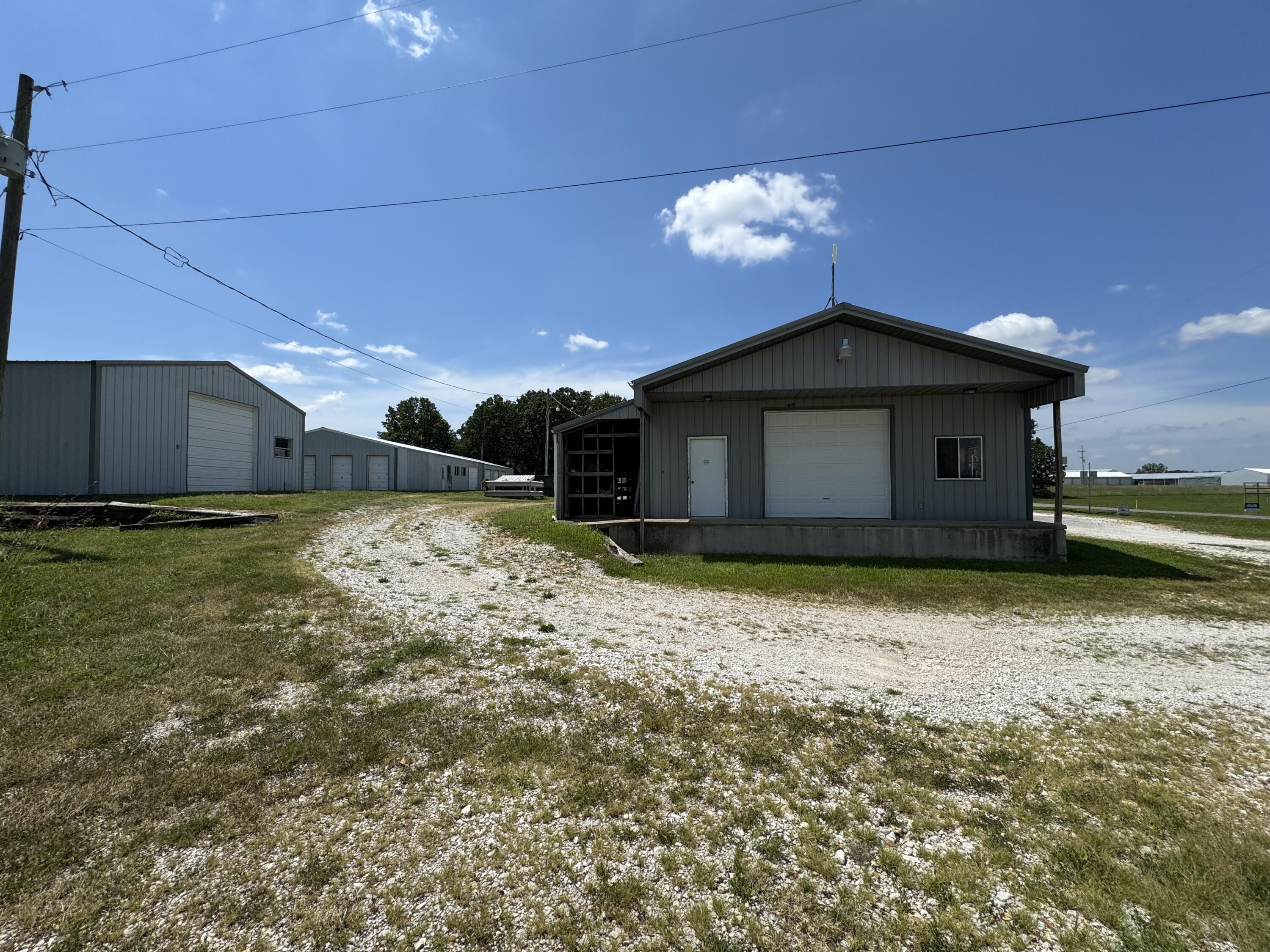 16015 Highway 39 Property Photo 5