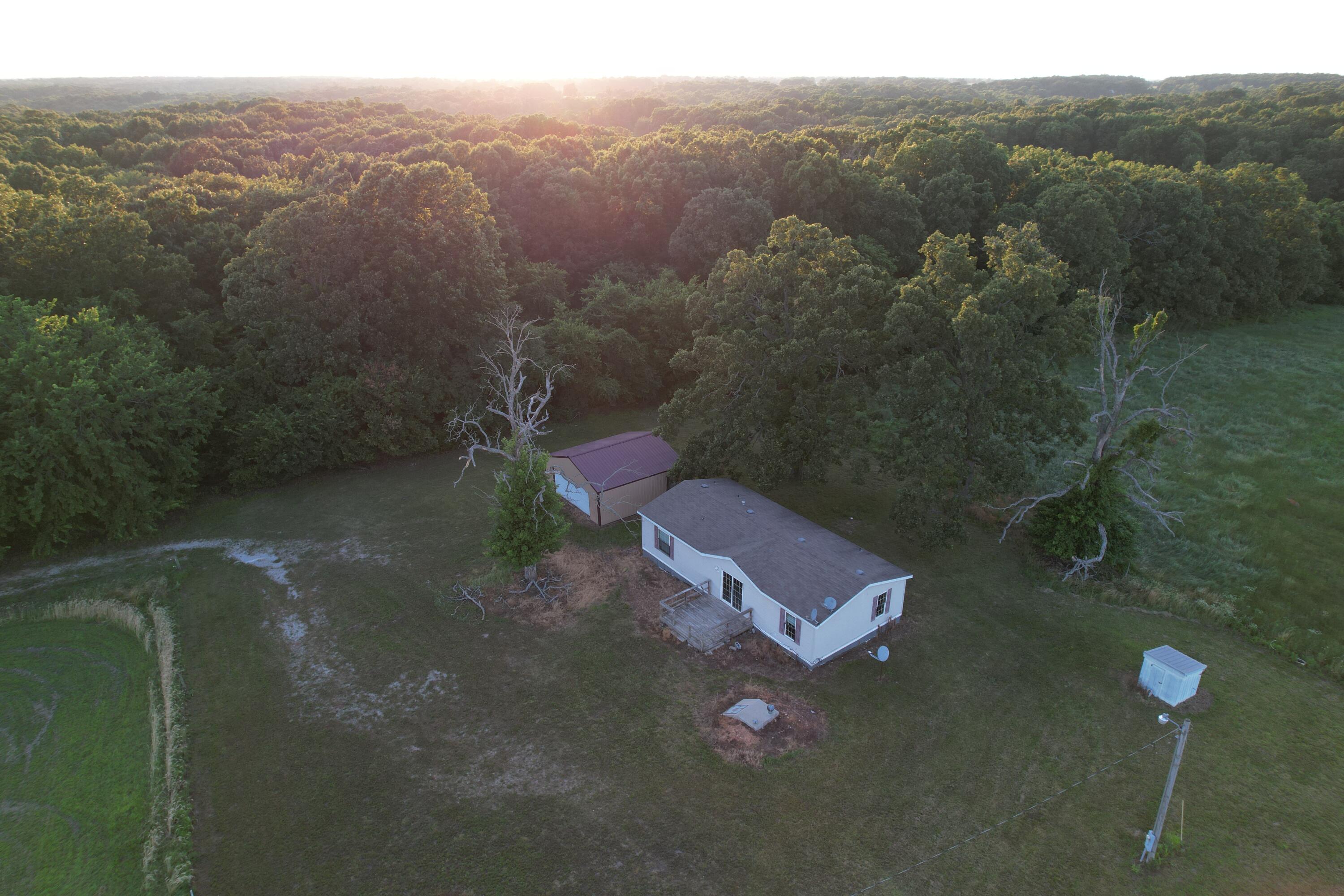 26548 Foliage Road Property Photo