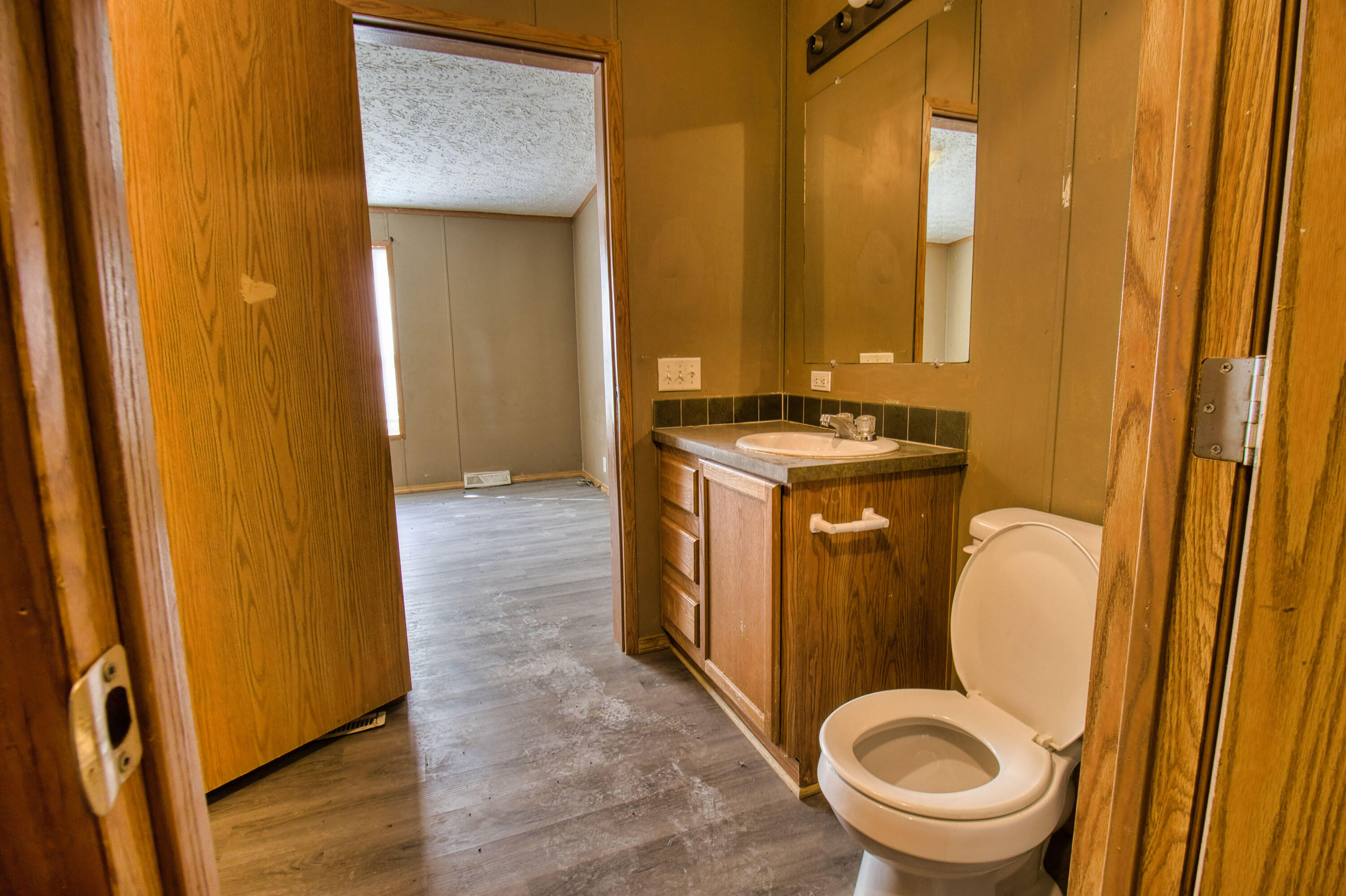 26548 Foliage Road Property Photo 47