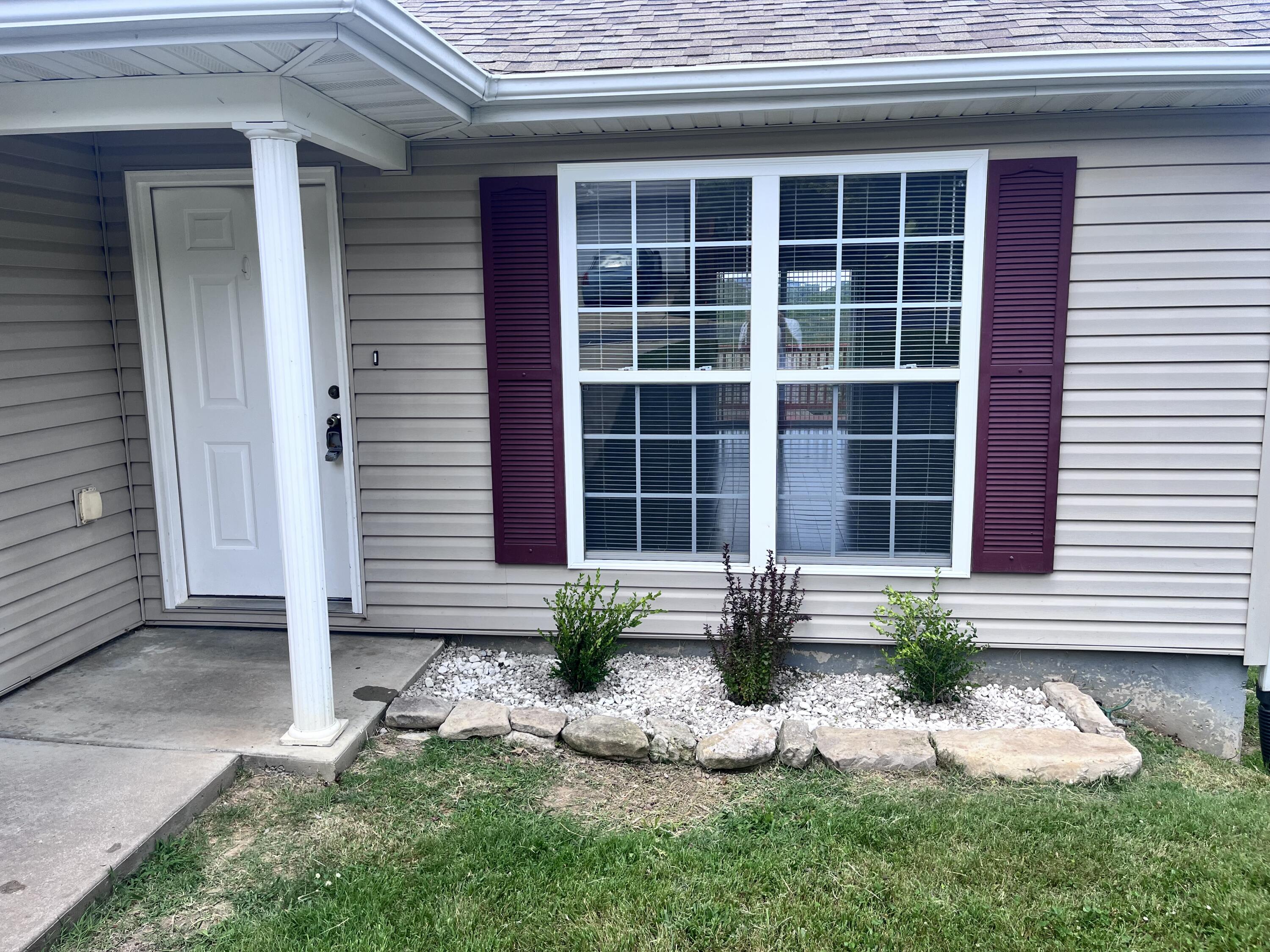 596 Van Buren Road Property Photo