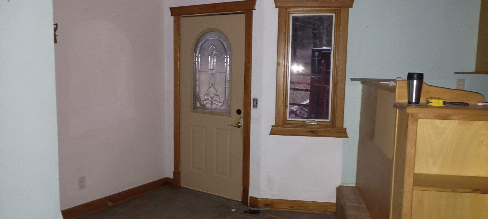 28 Danbury Lane Property Photo 4