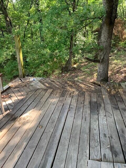 28 Danbury Lane Property Photo 8