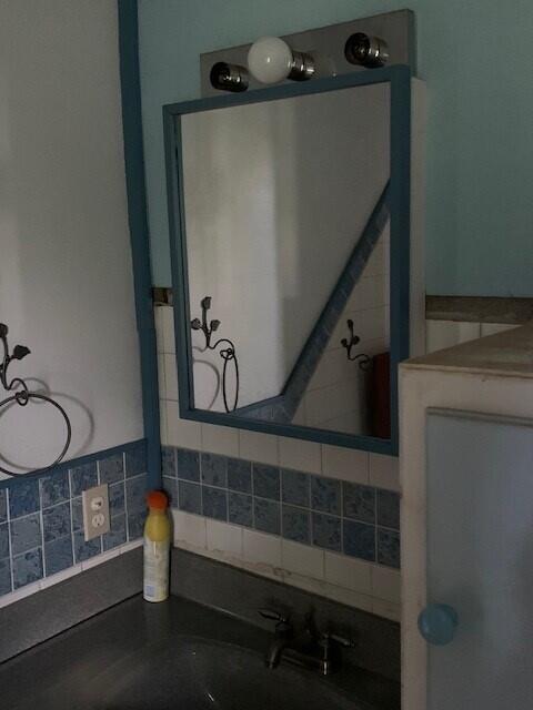 28 Danbury Lane Property Photo 36