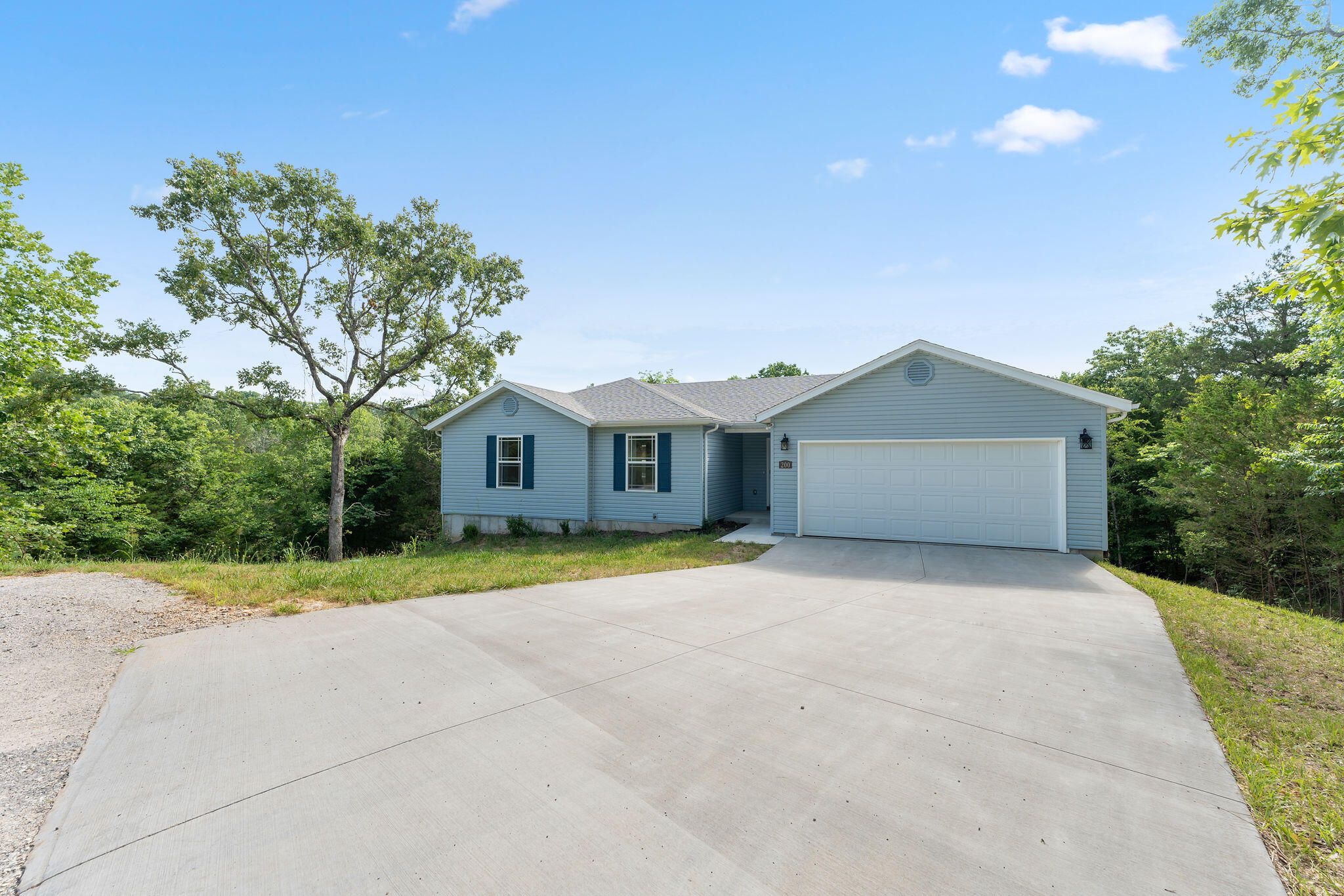 200 Apostle Road Property Photo 2
