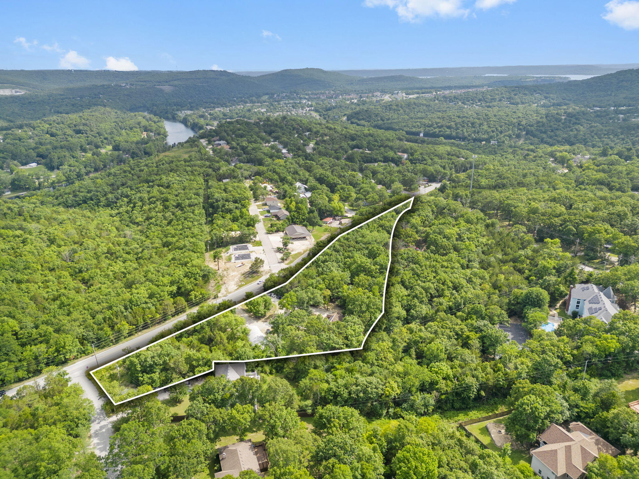 4574 Fall Creek Road Property Photo 2