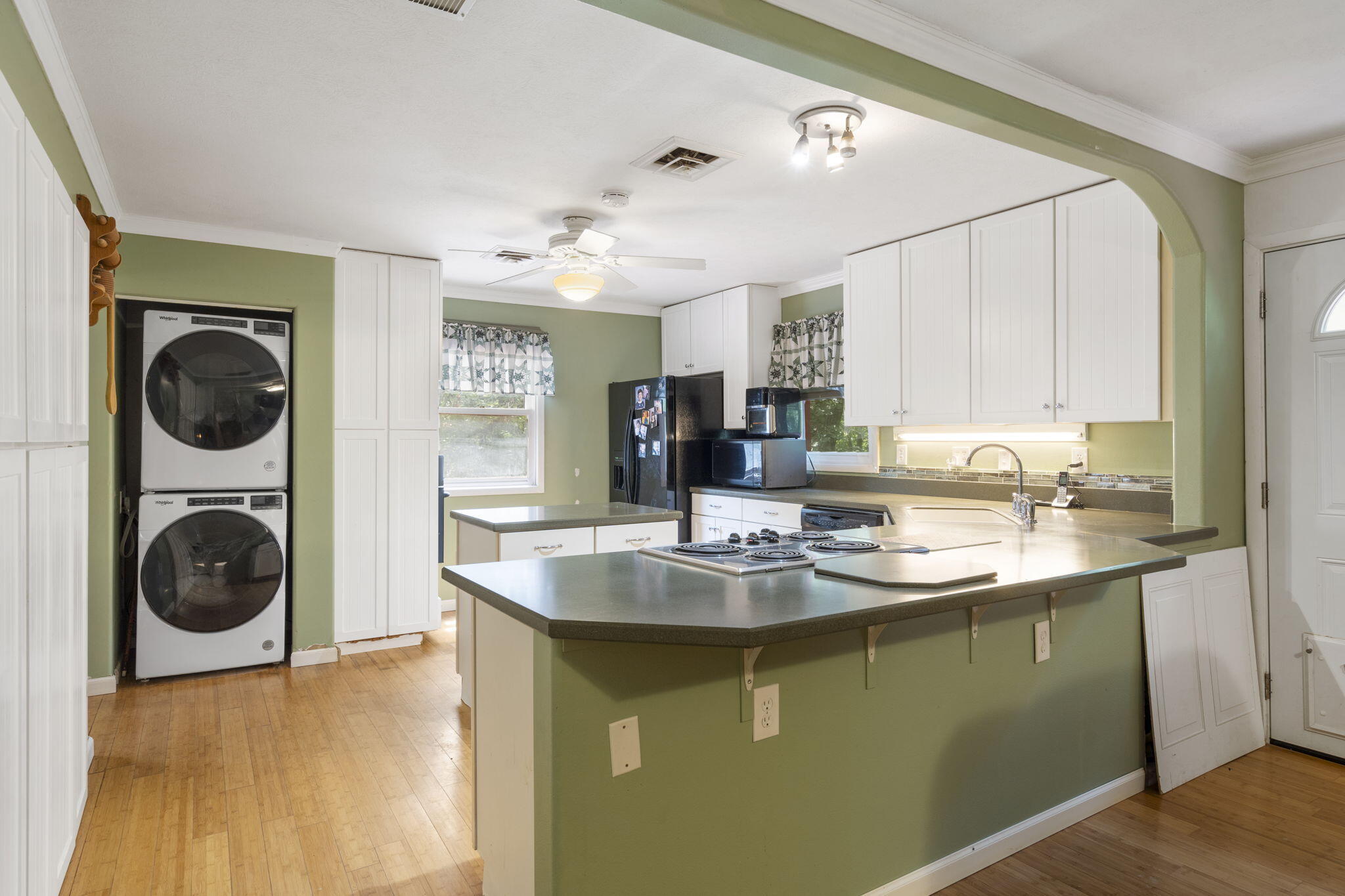 4574 Fall Creek Road Property Photo 11