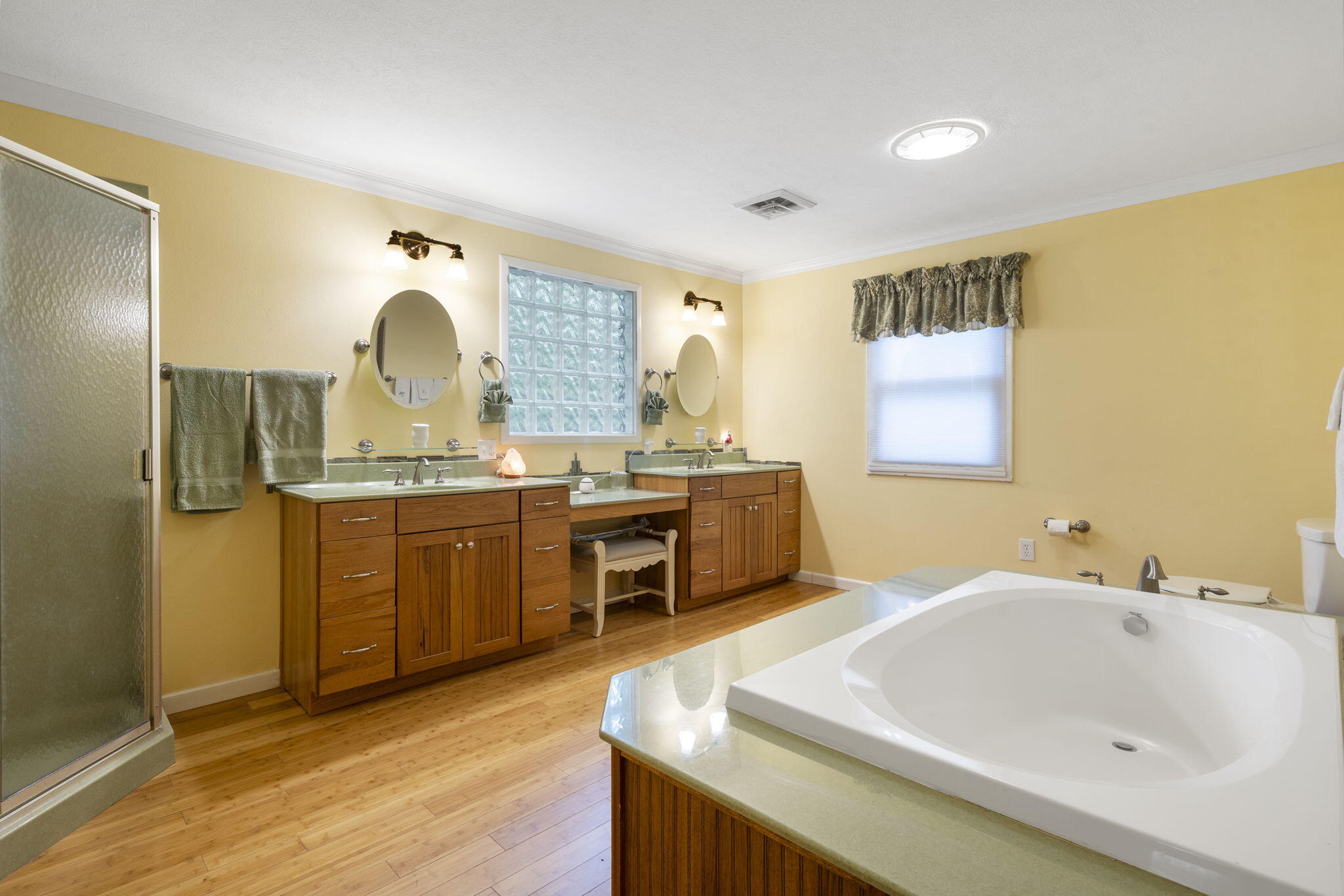 4574 Fall Creek Road Property Photo 24