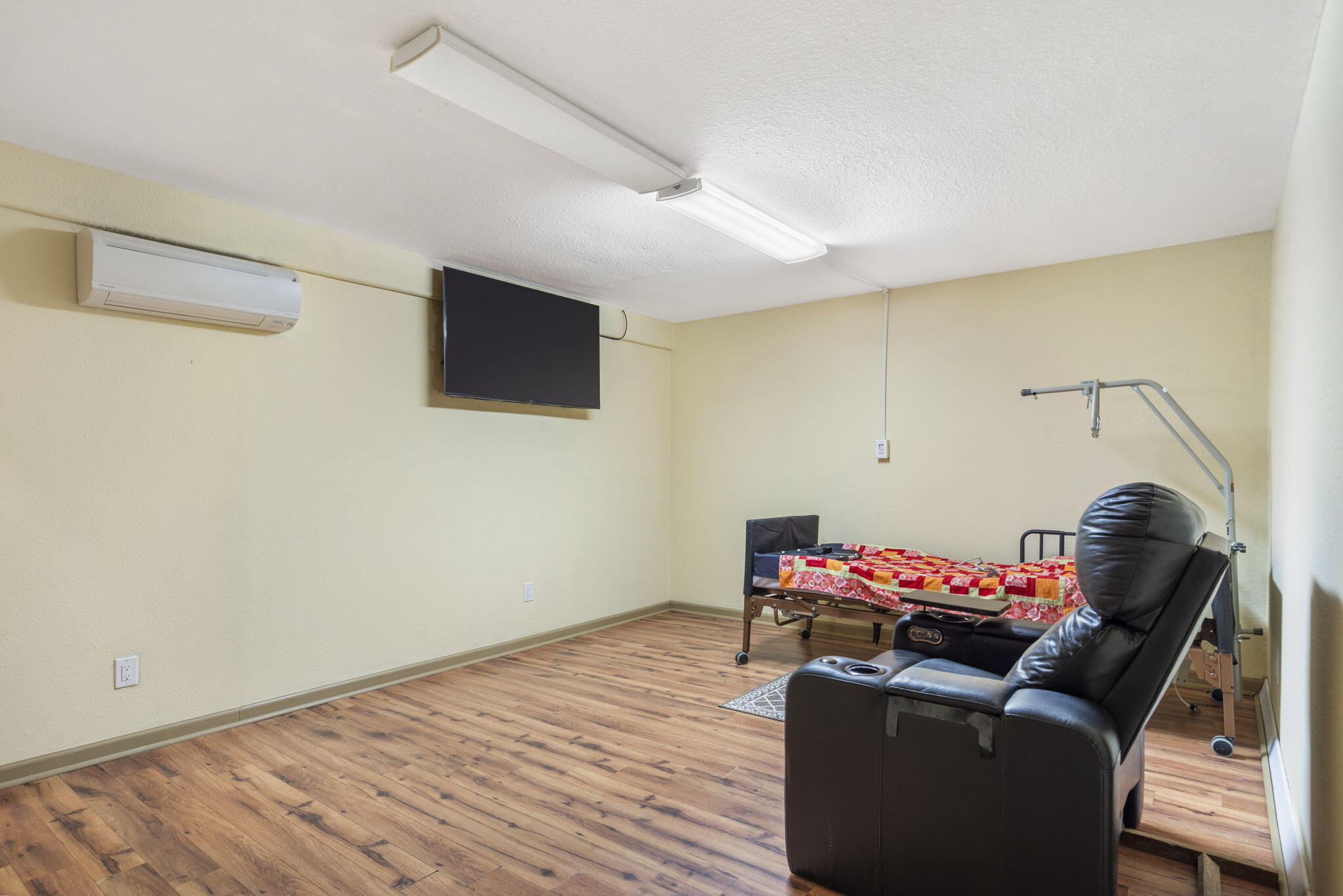 4574 Fall Creek Road Property Photo 46