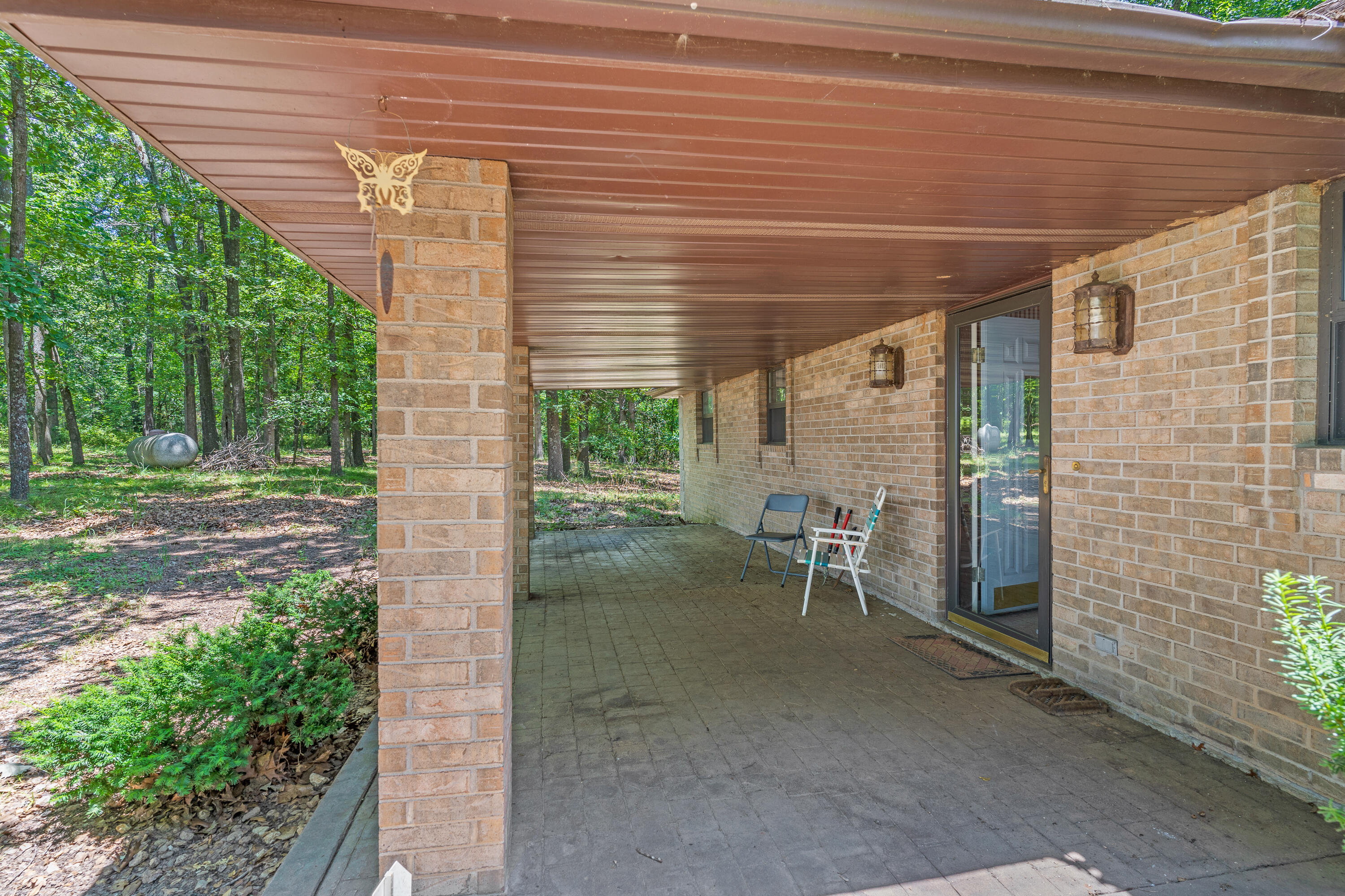 8756 West Farm Road 124 Property Photo 5