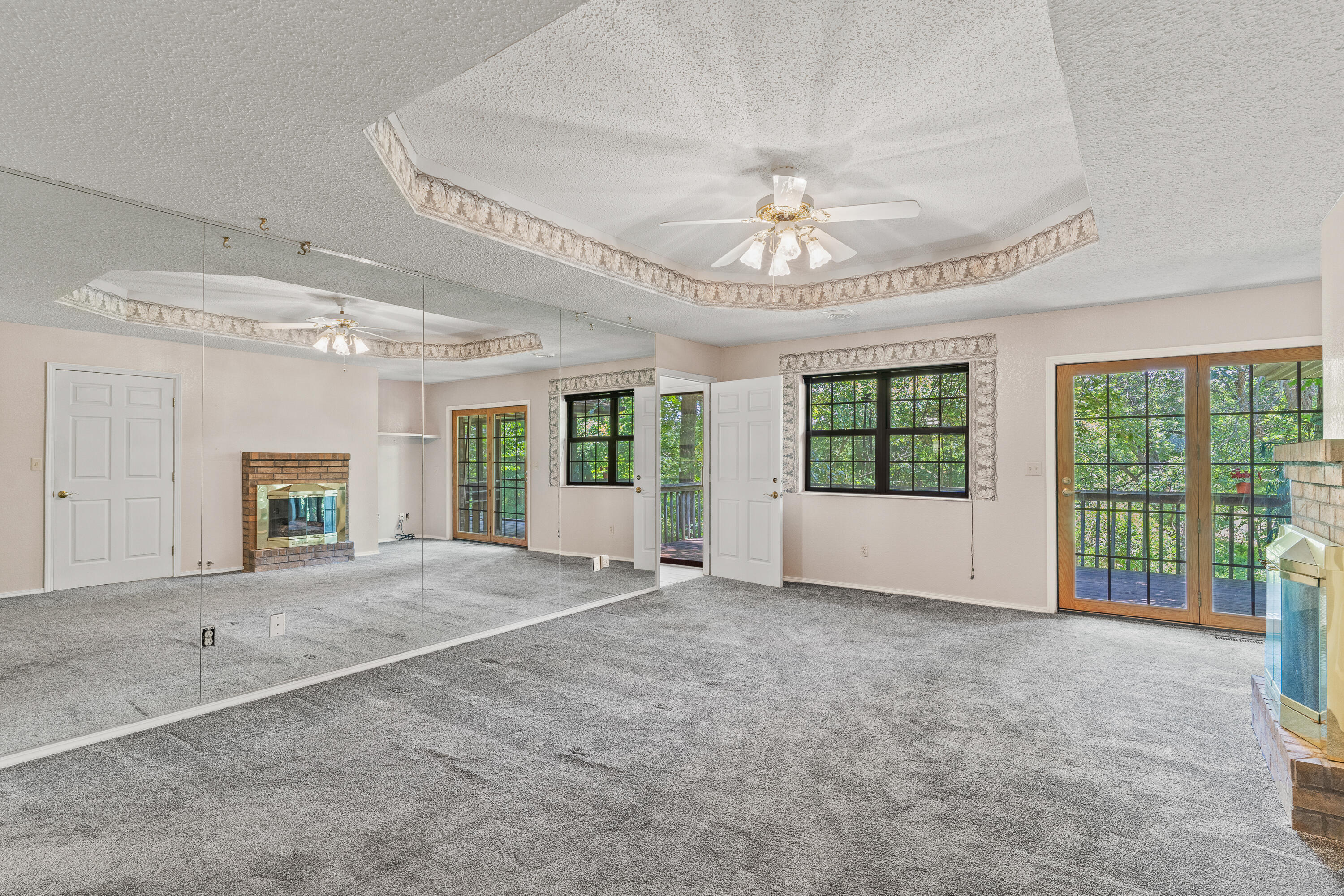 8756 West Farm Road 124 Property Photo 21