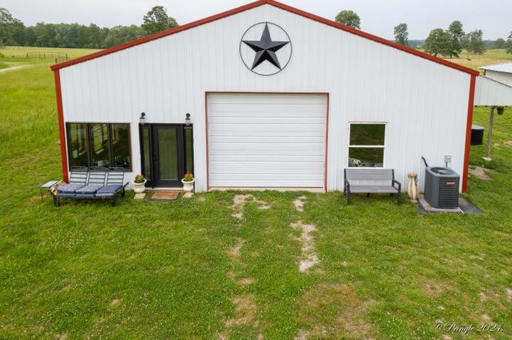 000 County Road 7400 Property Photo 2