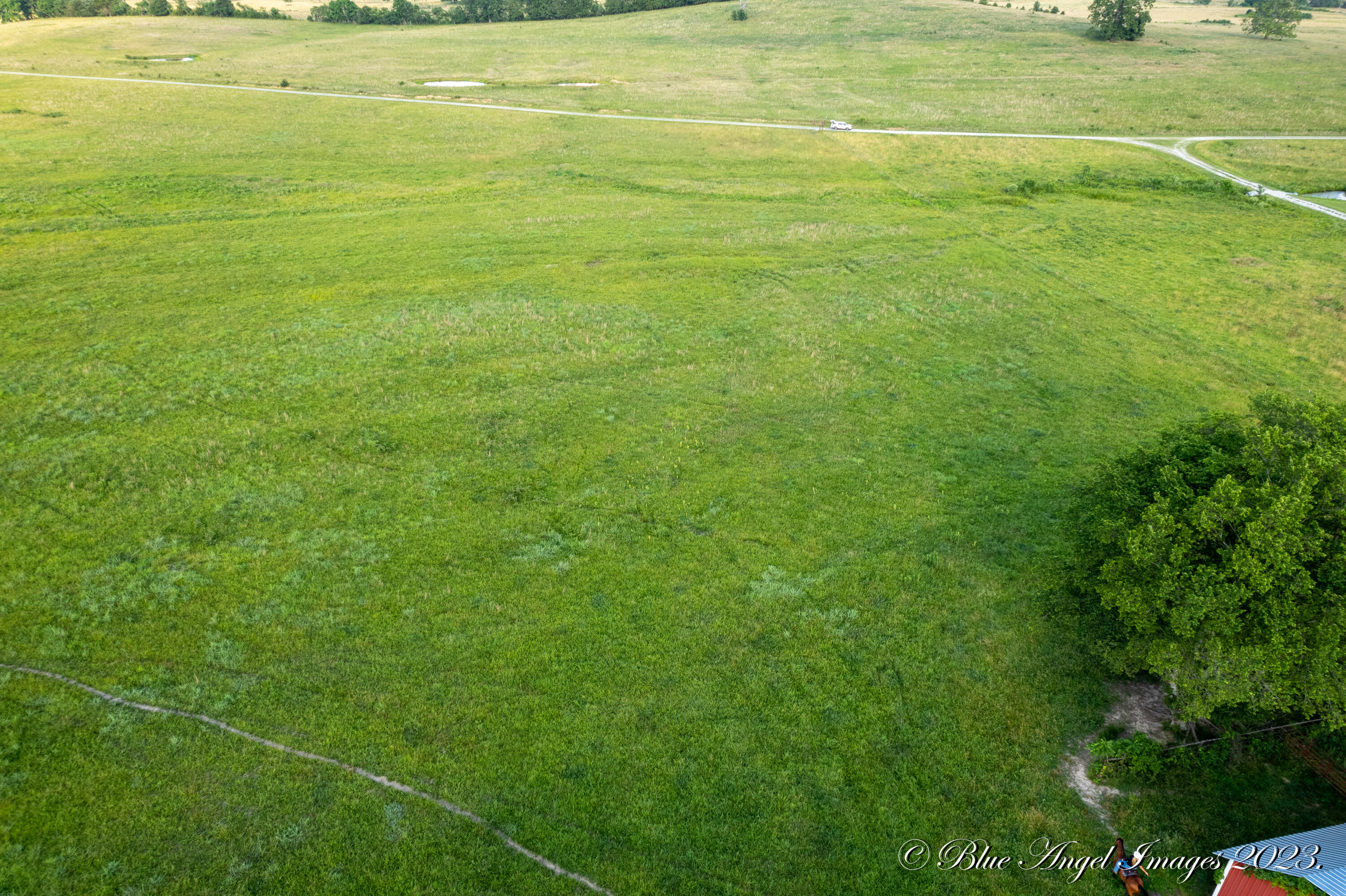 000 County Road 7400 Property Photo 3