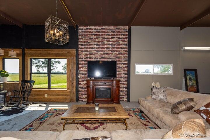 000 County Road 7400 Property Photo 43