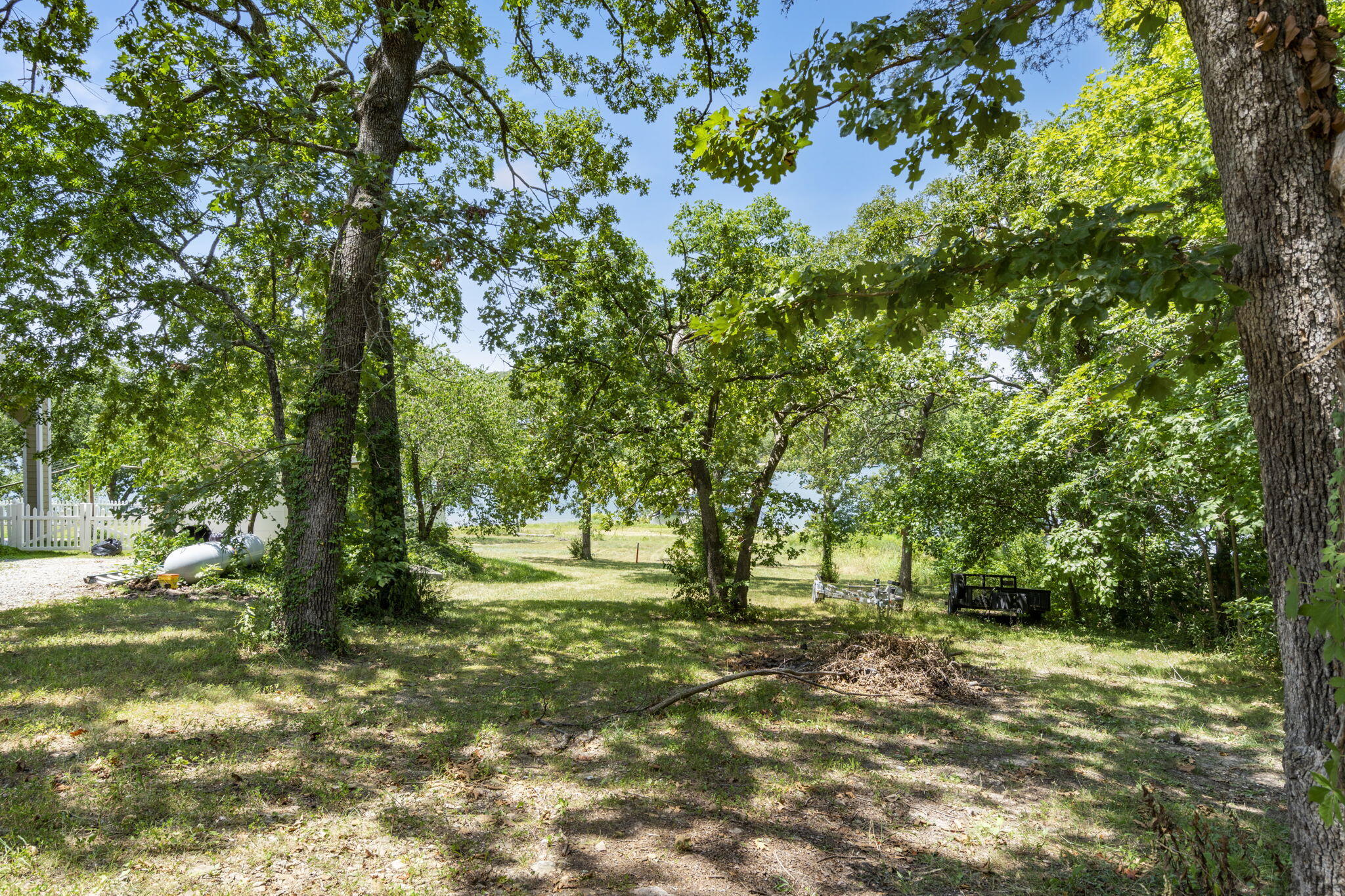 455 Edgewater Circle Property Photo 2