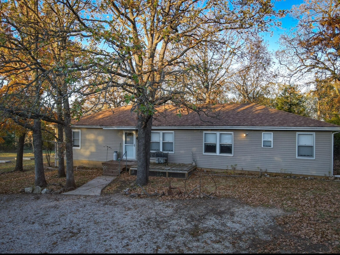 1133 East 318th Road Property Photo
