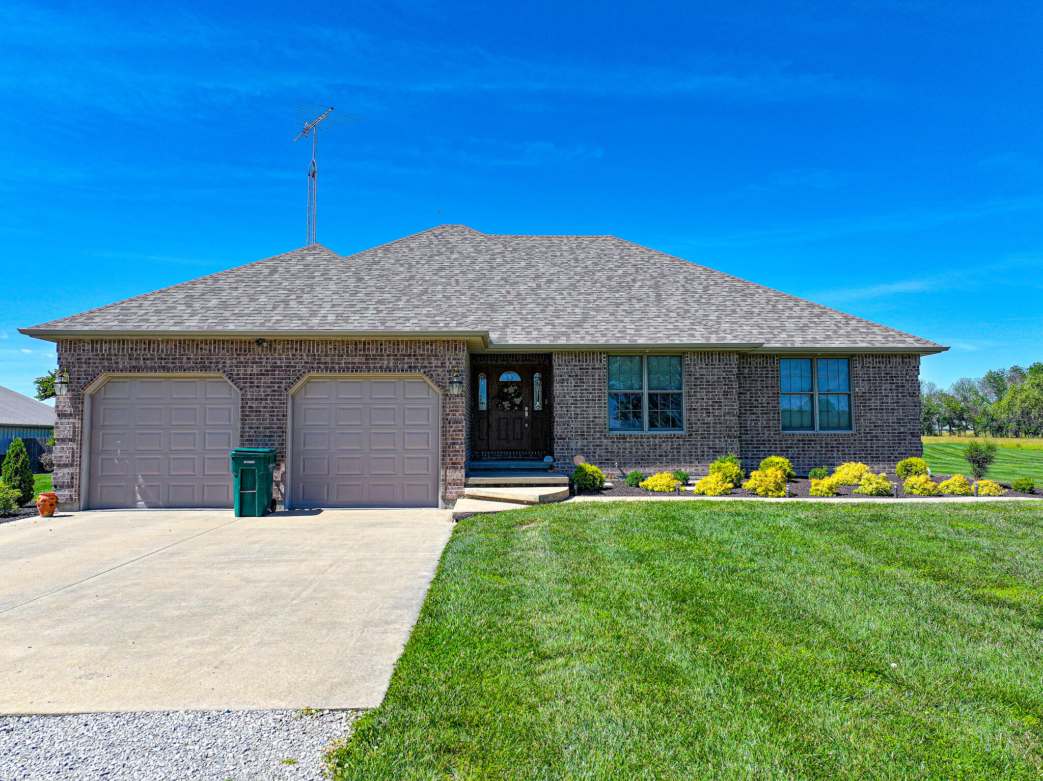 2165 Northeast A Highway Property Photo 4
