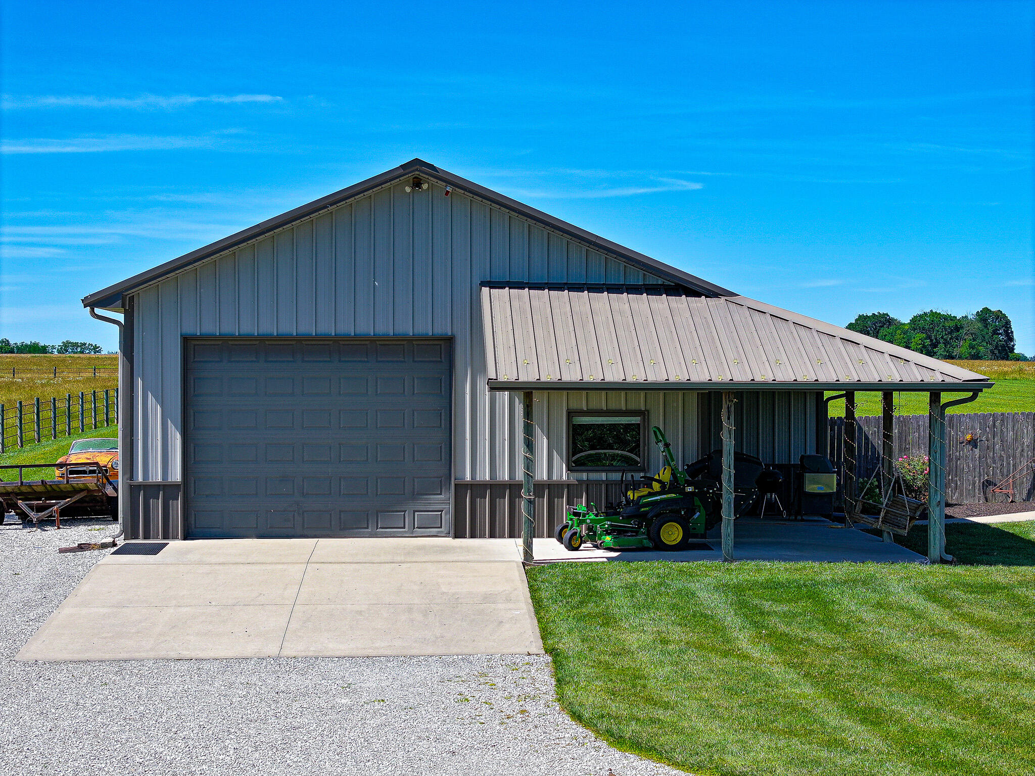 2165 Northeast A Highway Property Photo 8