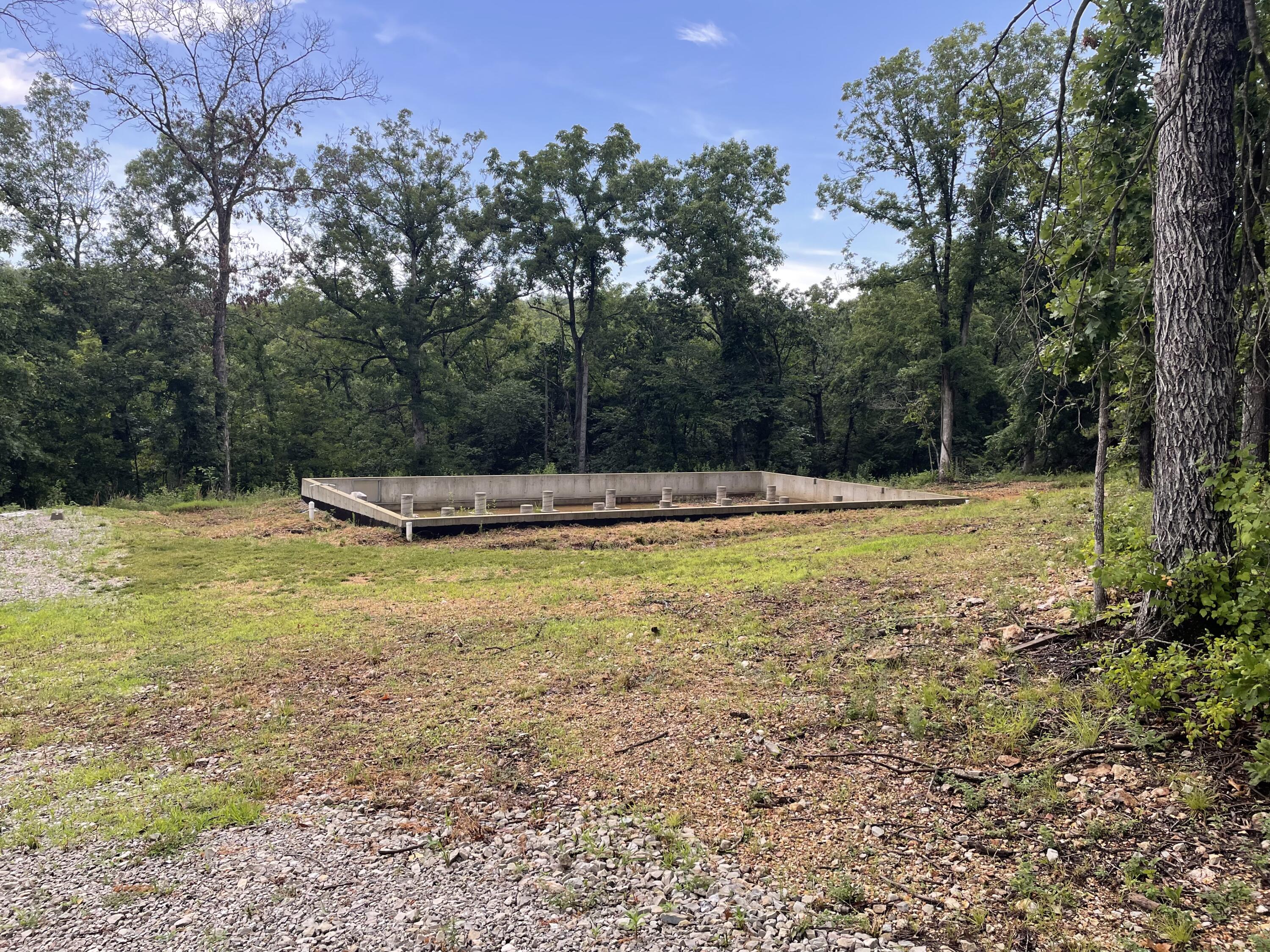 25544 Country Place Dr Property Photo 4