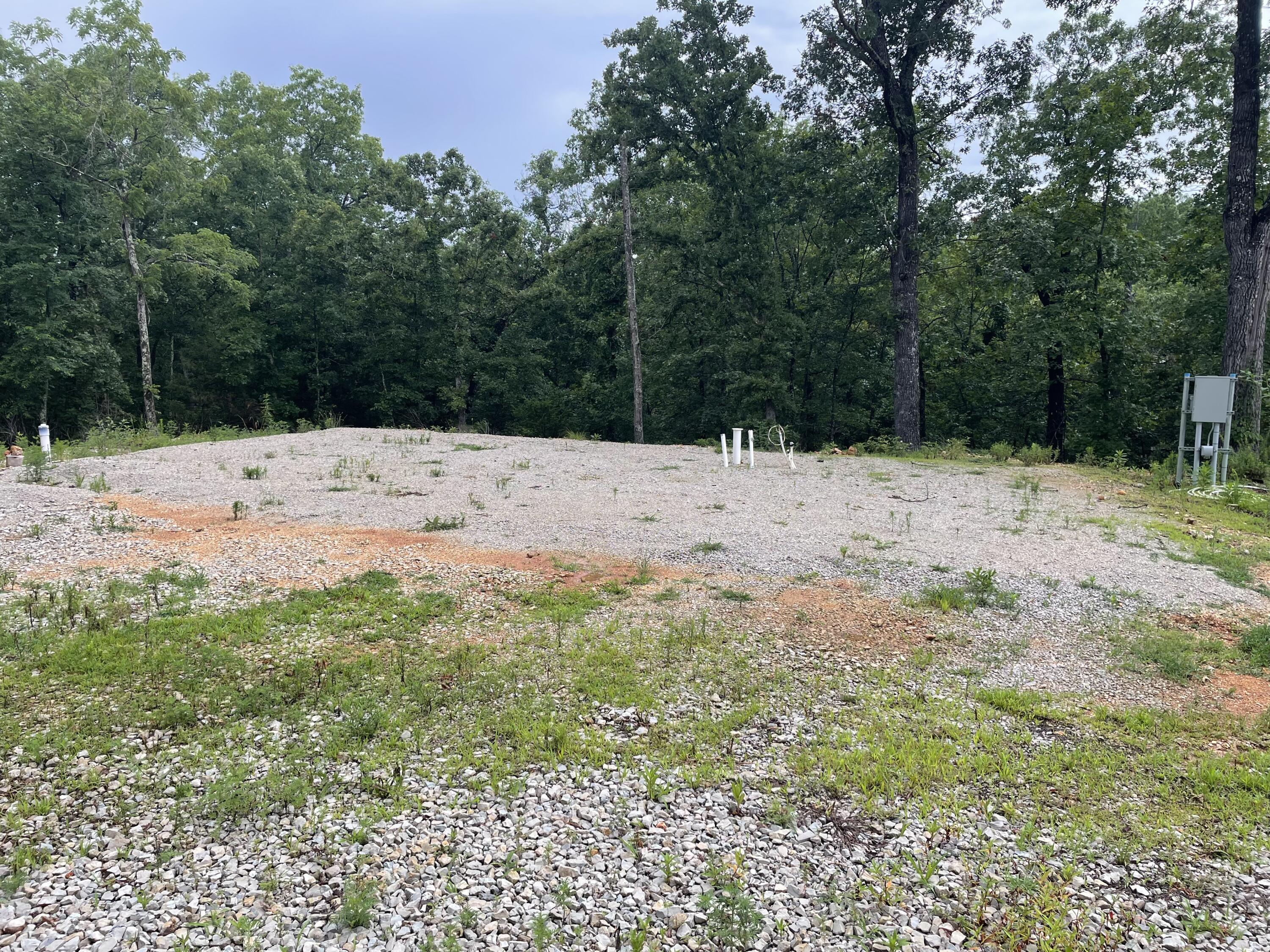 25544 Country Place Dr Property Photo 8