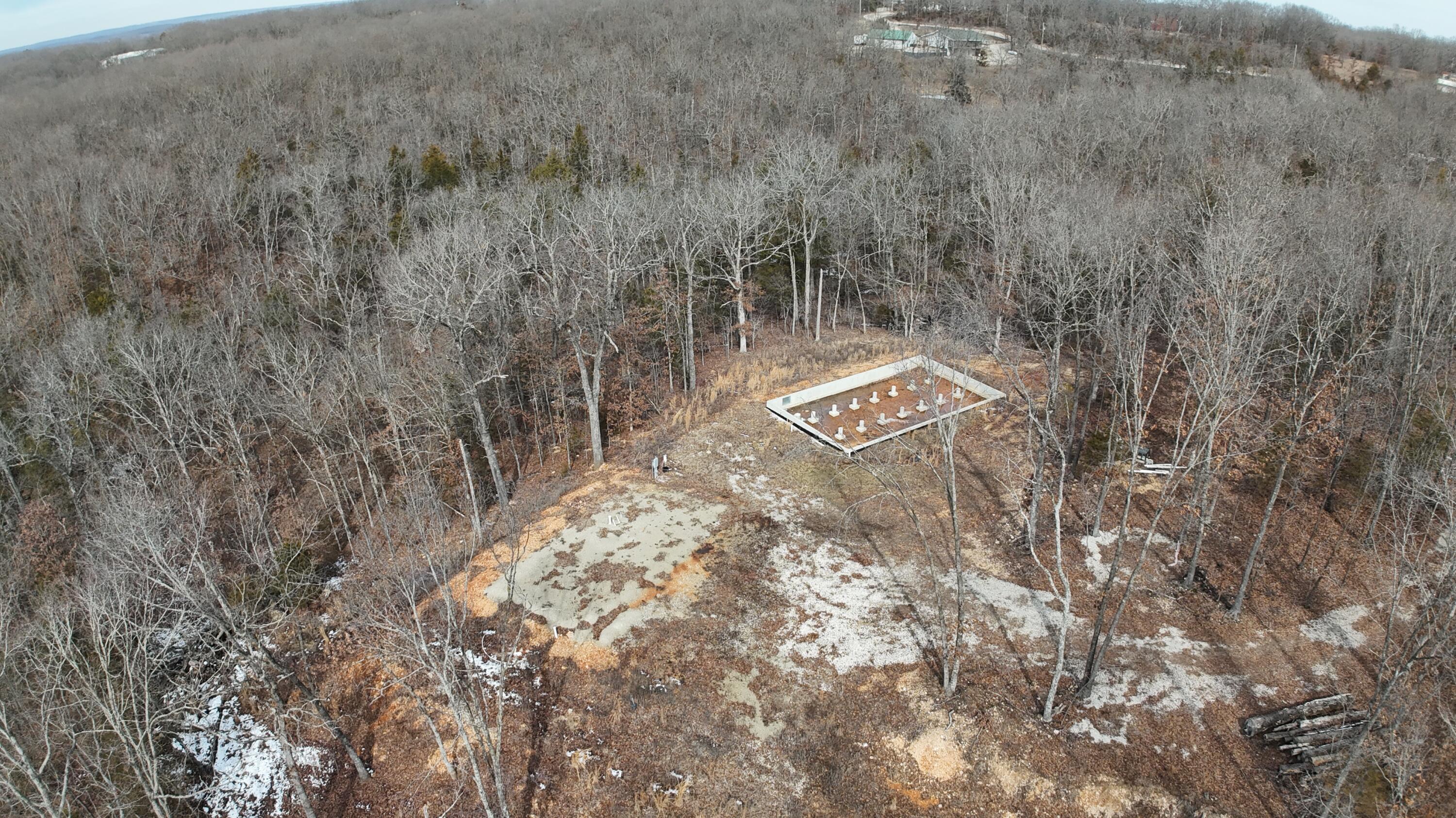 25544 Country Place Dr Property Photo 14