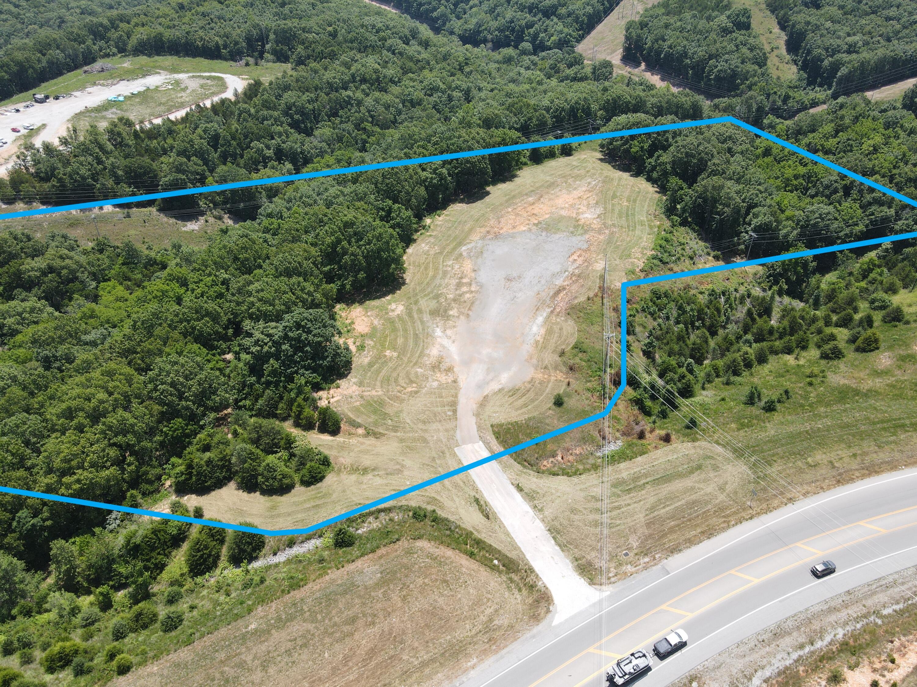 000 Highway 13 Property Photo 3