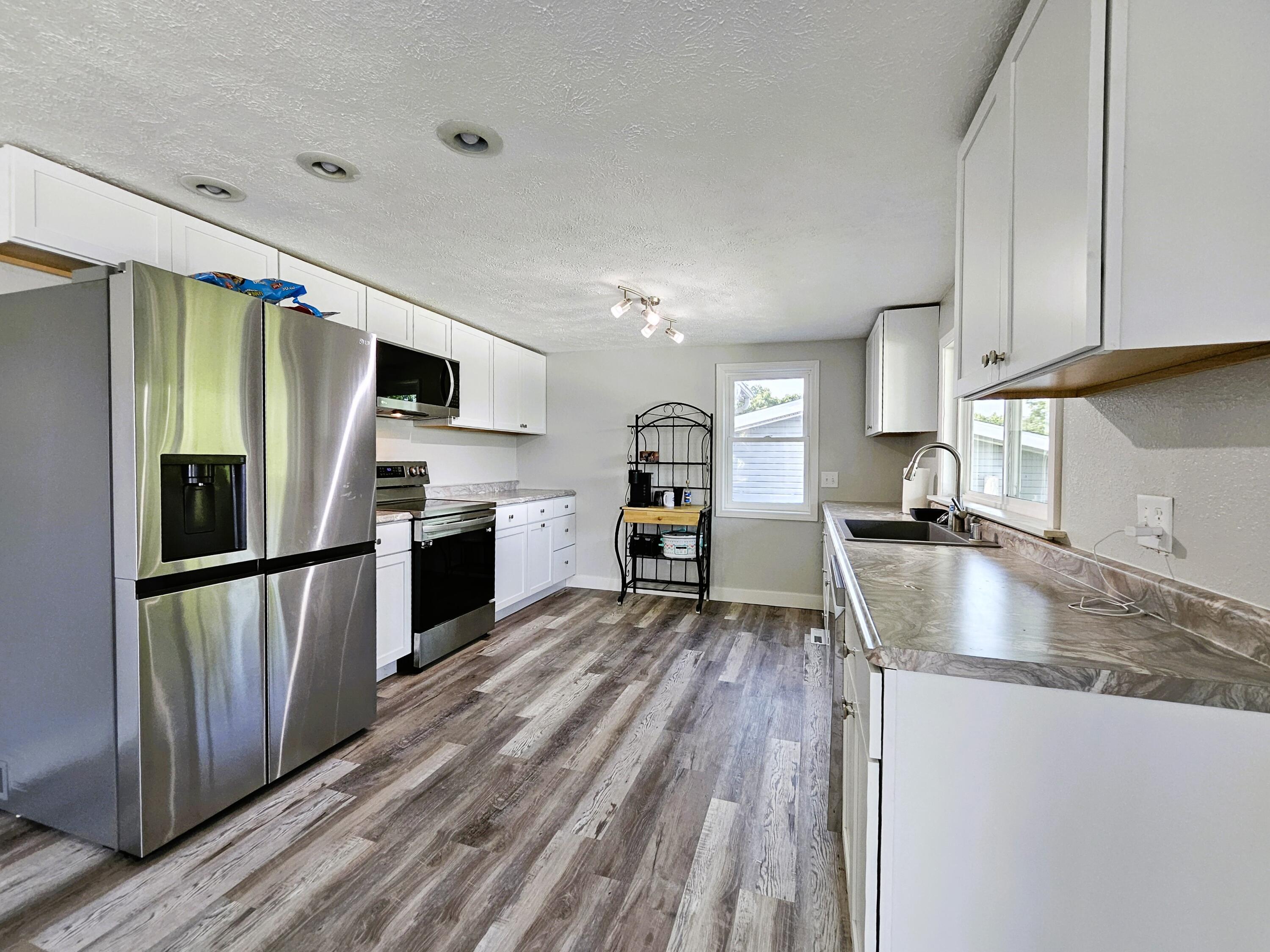 295 Taney Street Property Photo 9
