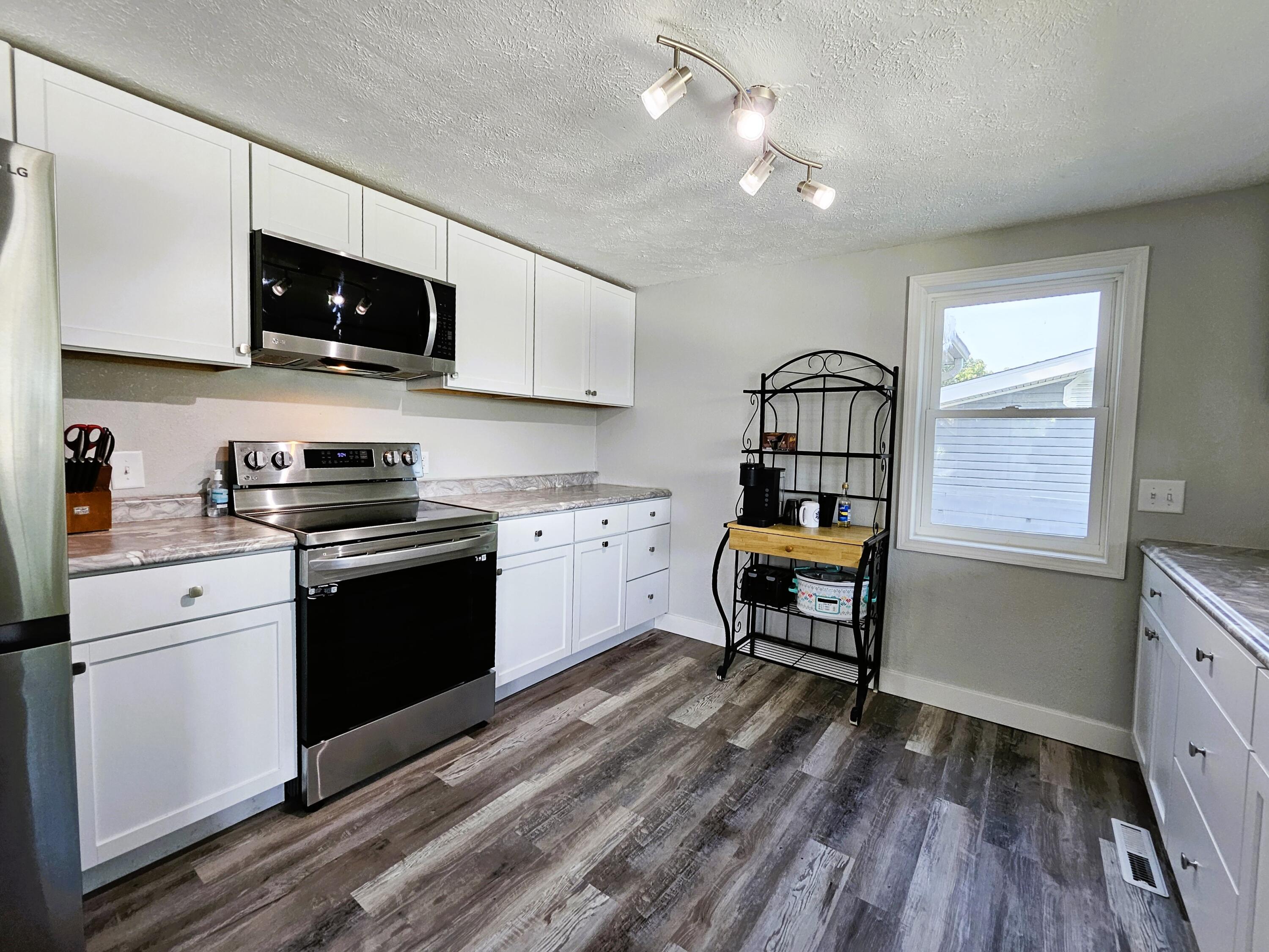 295 Taney Street Property Photo 10