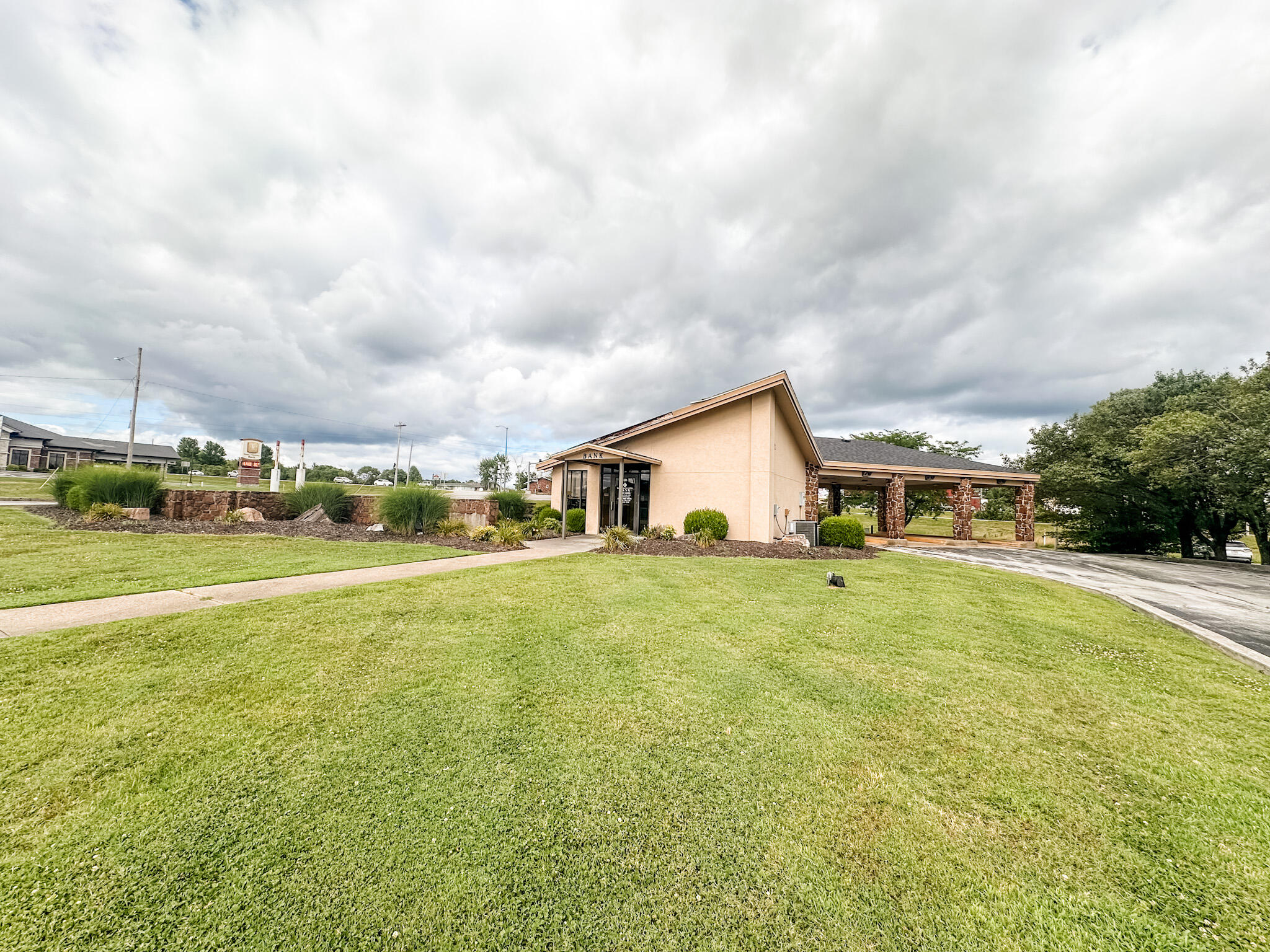 1107 Springfield Road Property Photo 2