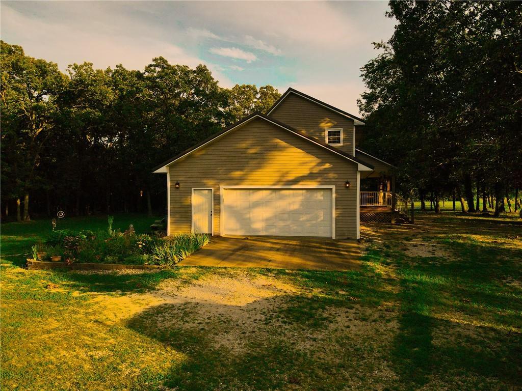 1220 Northwest E Highway Property Photo 6