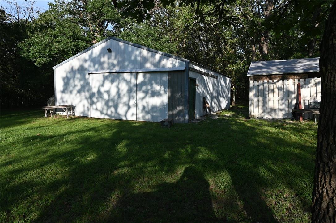 1220 Northwest E Highway Property Photo 50