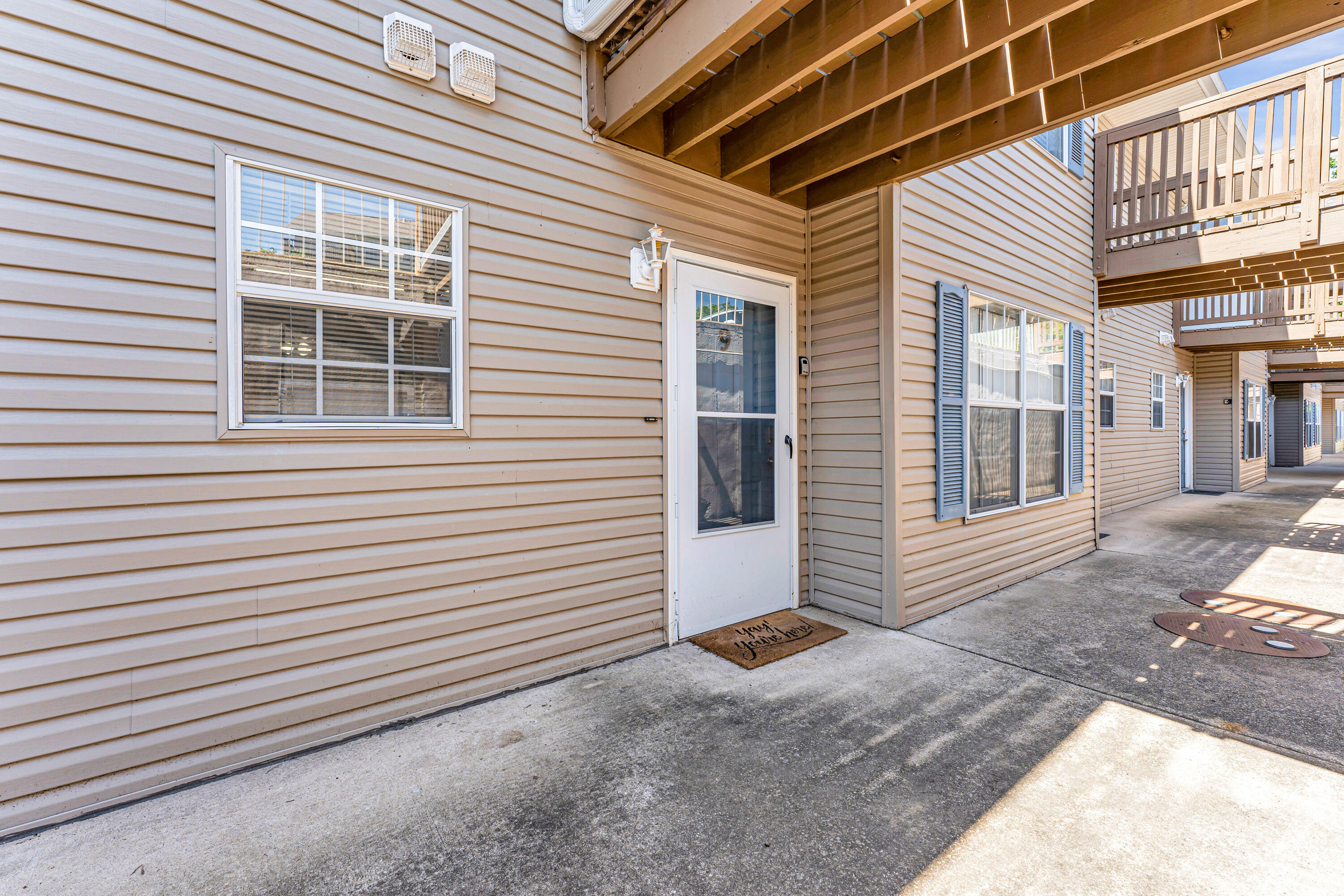 41 Scenic Court Property Photo 3