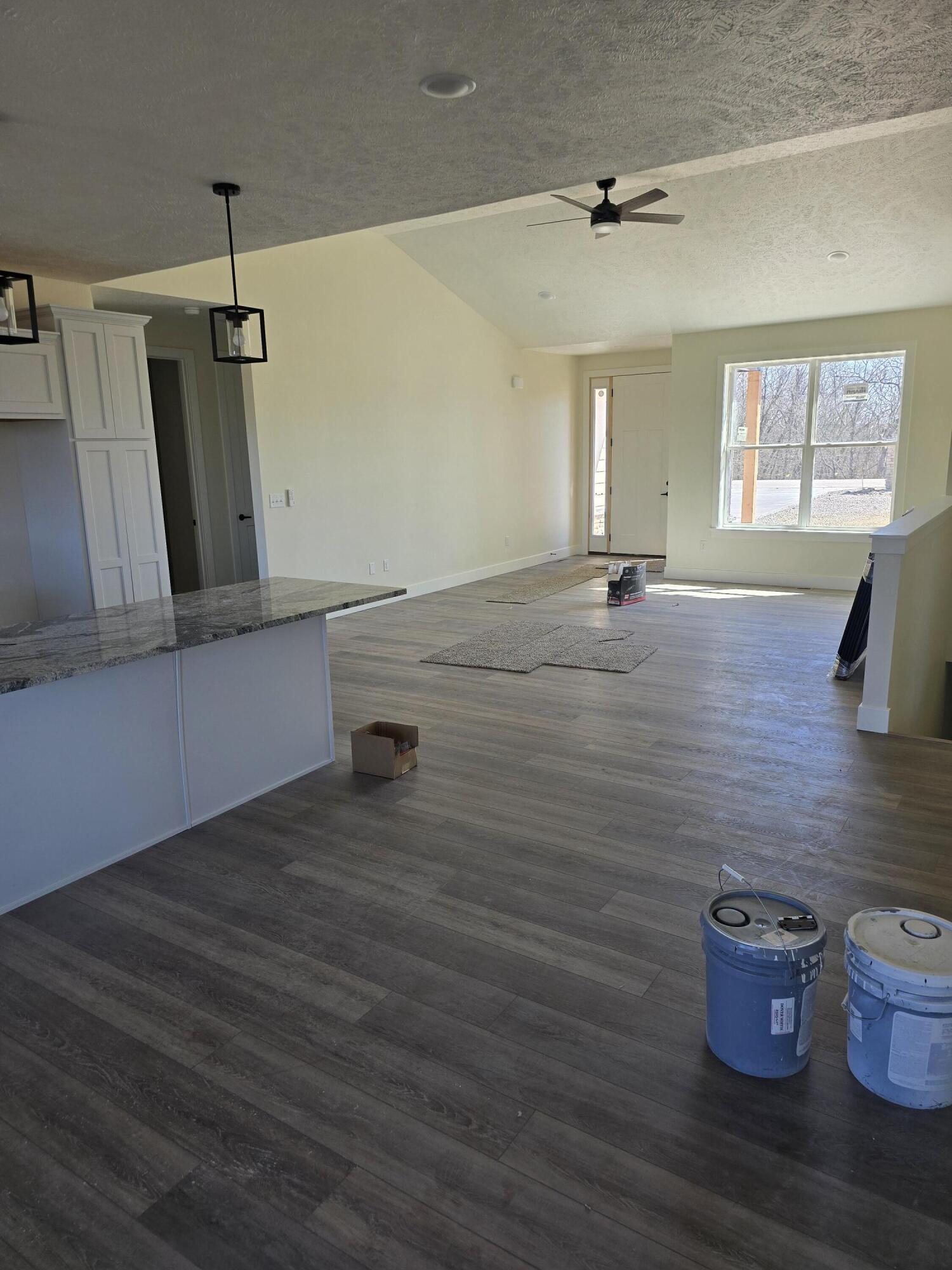 1541 Forest Lake Property Photo 3