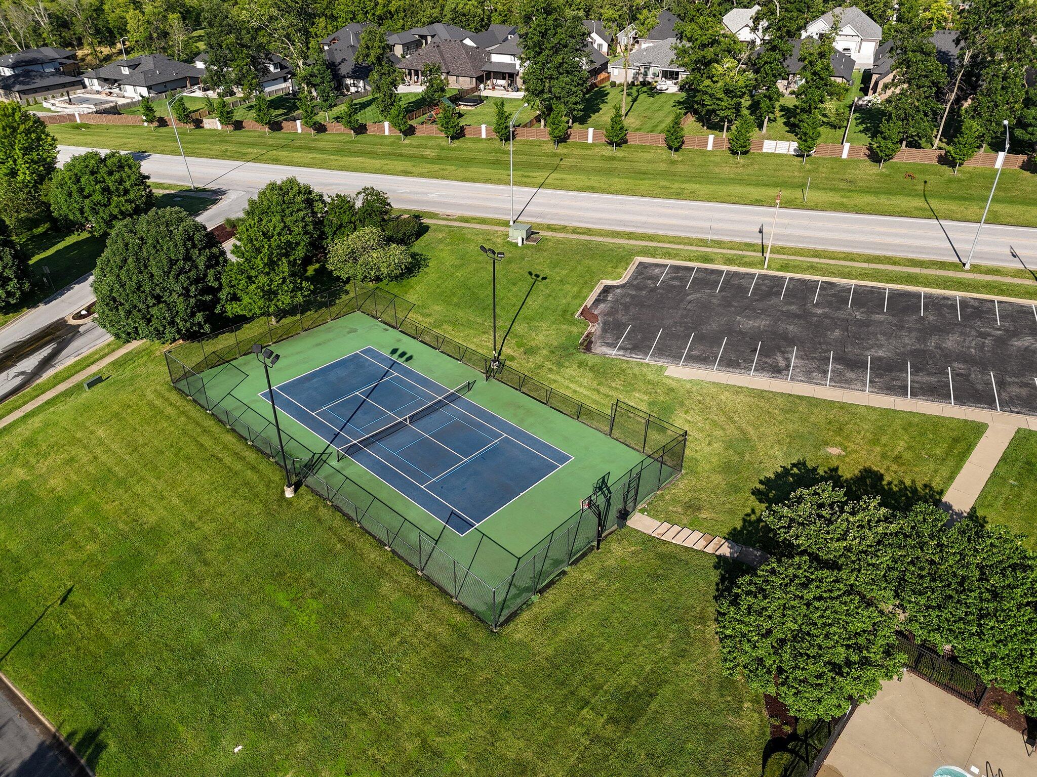 5933 Siler Court South Property Photo 7