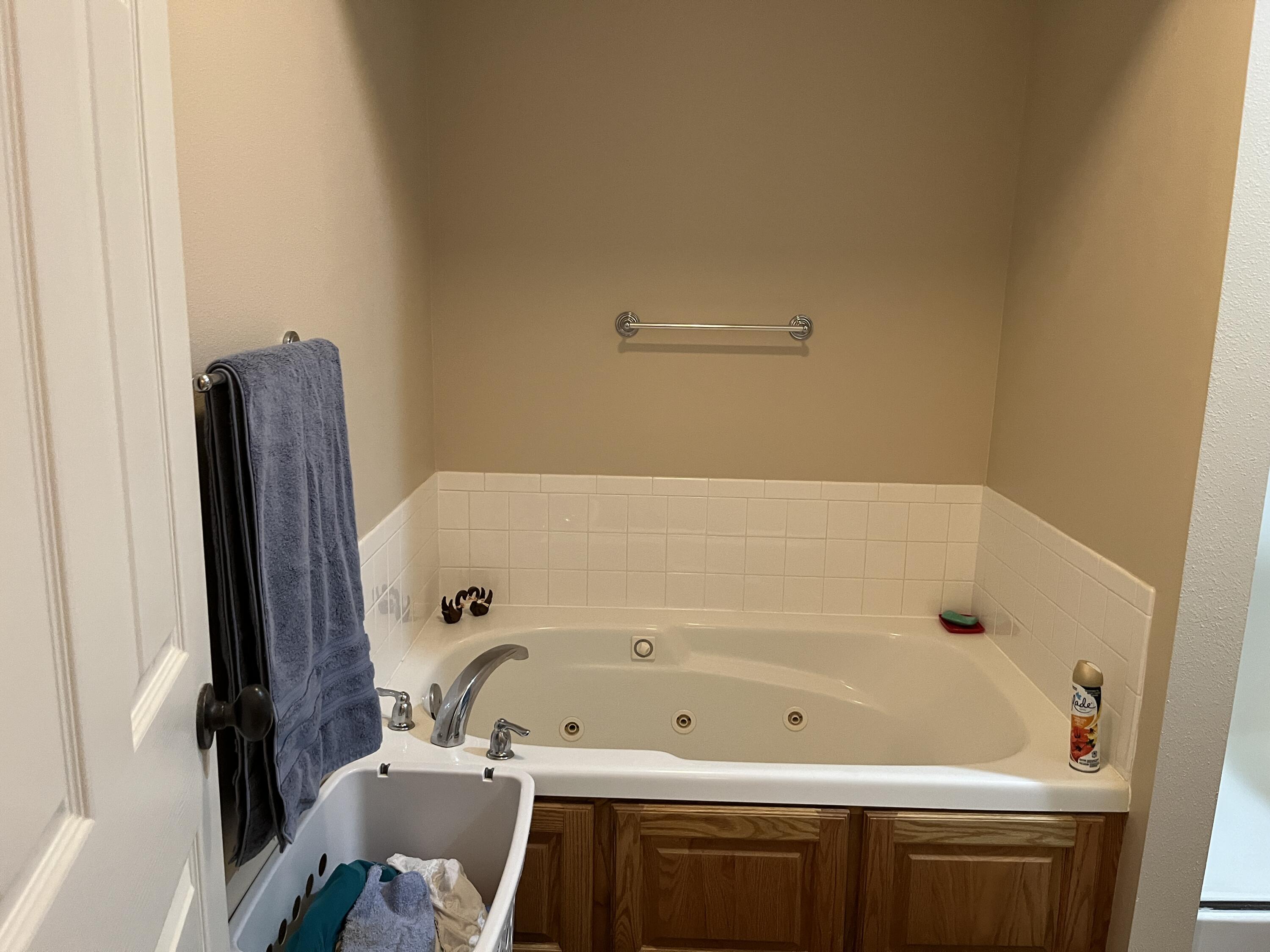 1316 East 476 Road Property Photo 15