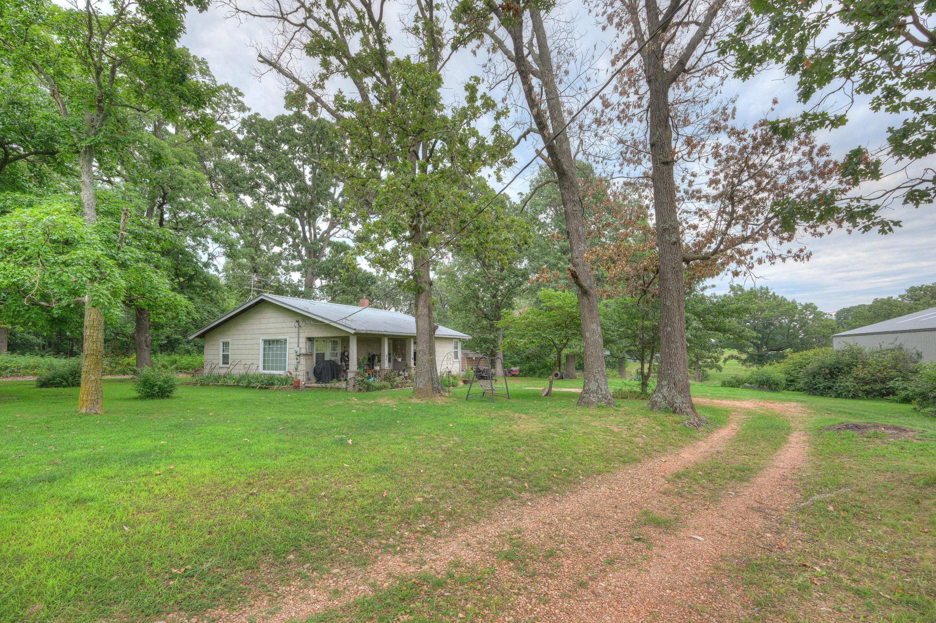 19651 Highway O Property Photo 29