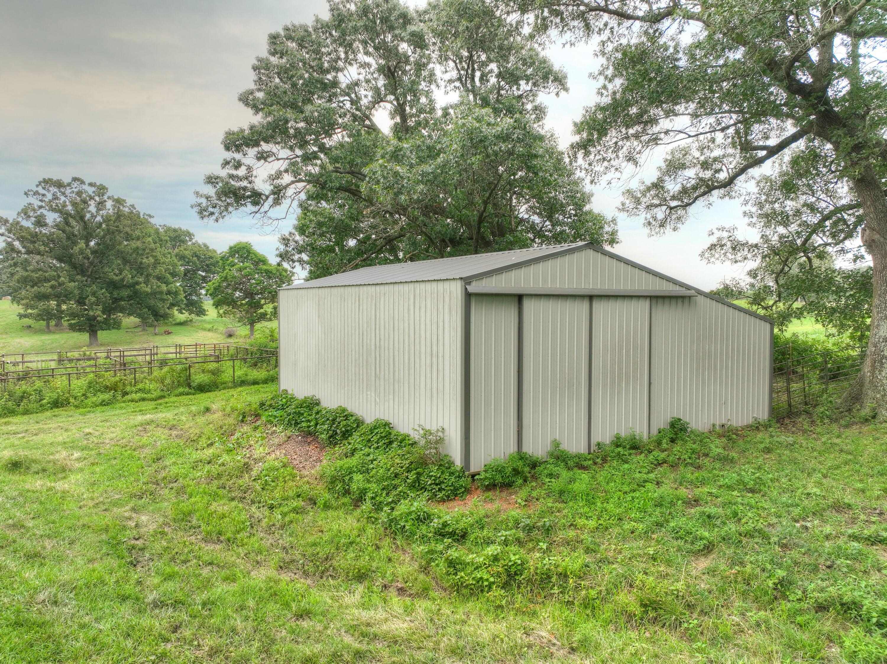 19651 Highway O Property Photo 33