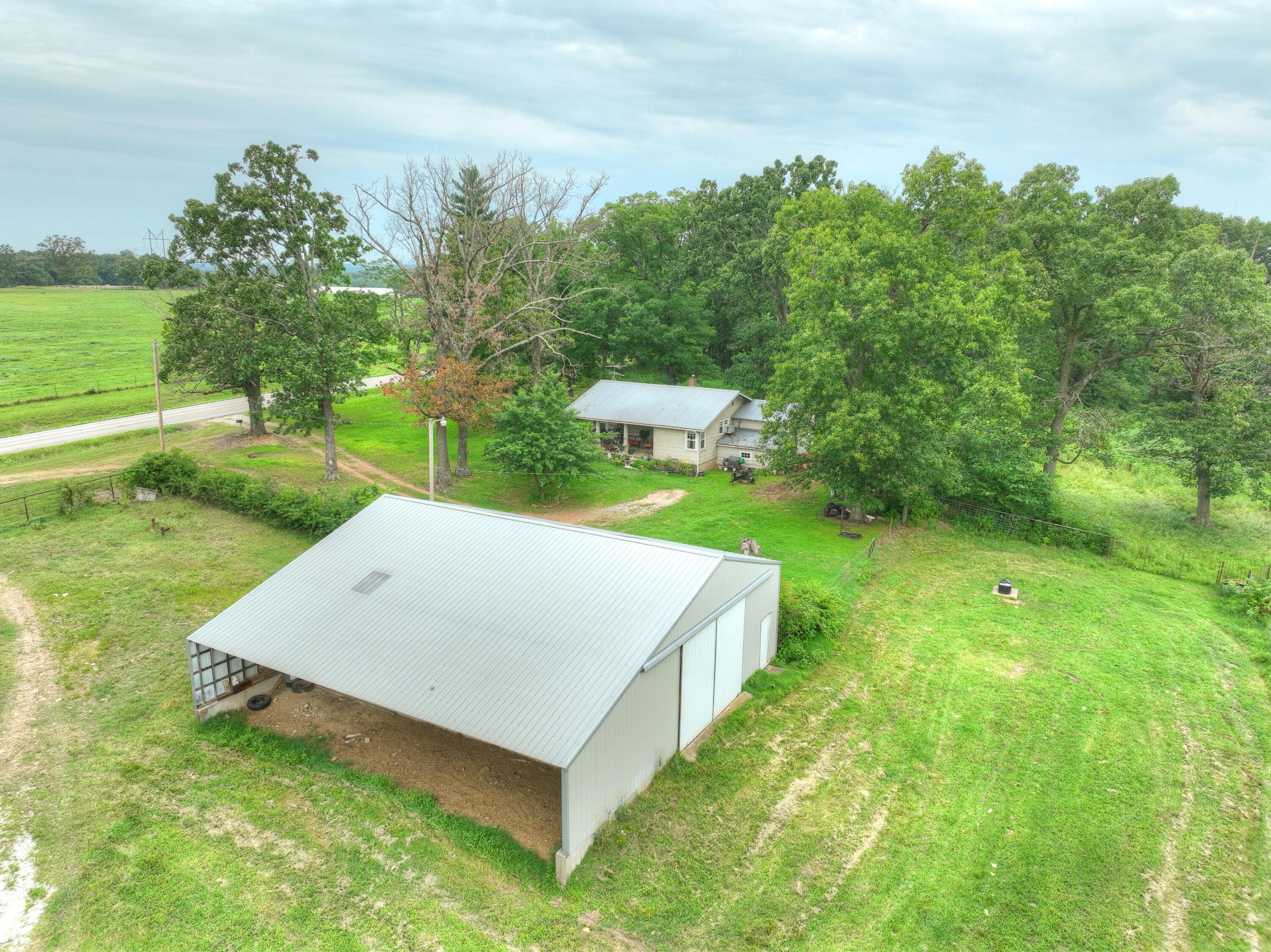 19651 Highway O Property Photo 35