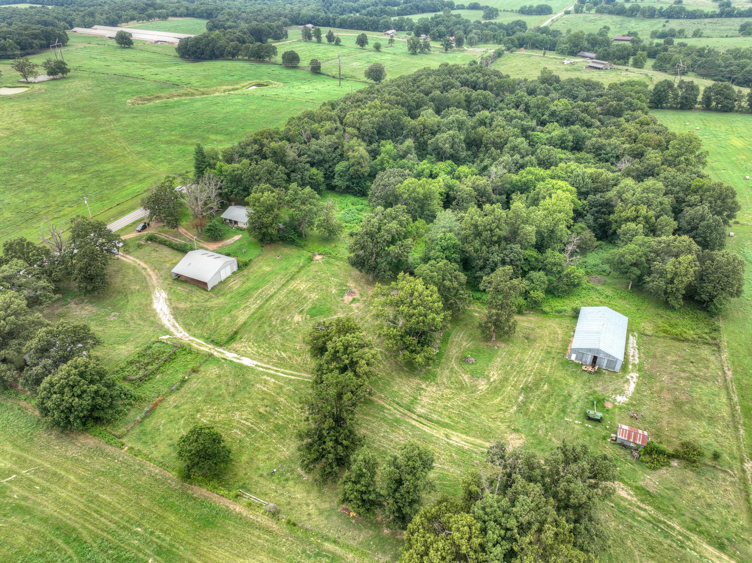 19651 Highway O Property Photo 54