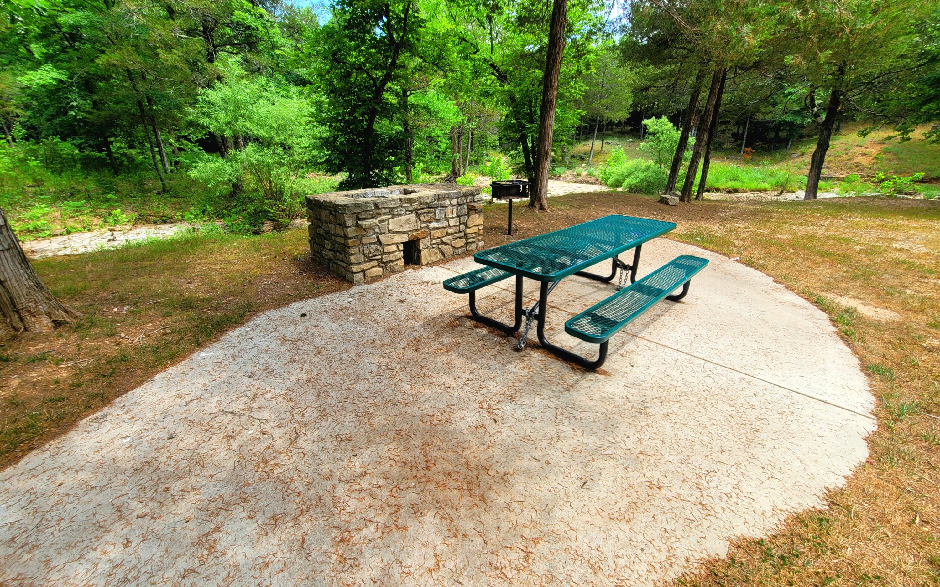 408 Sunset Drive Property Photo 10