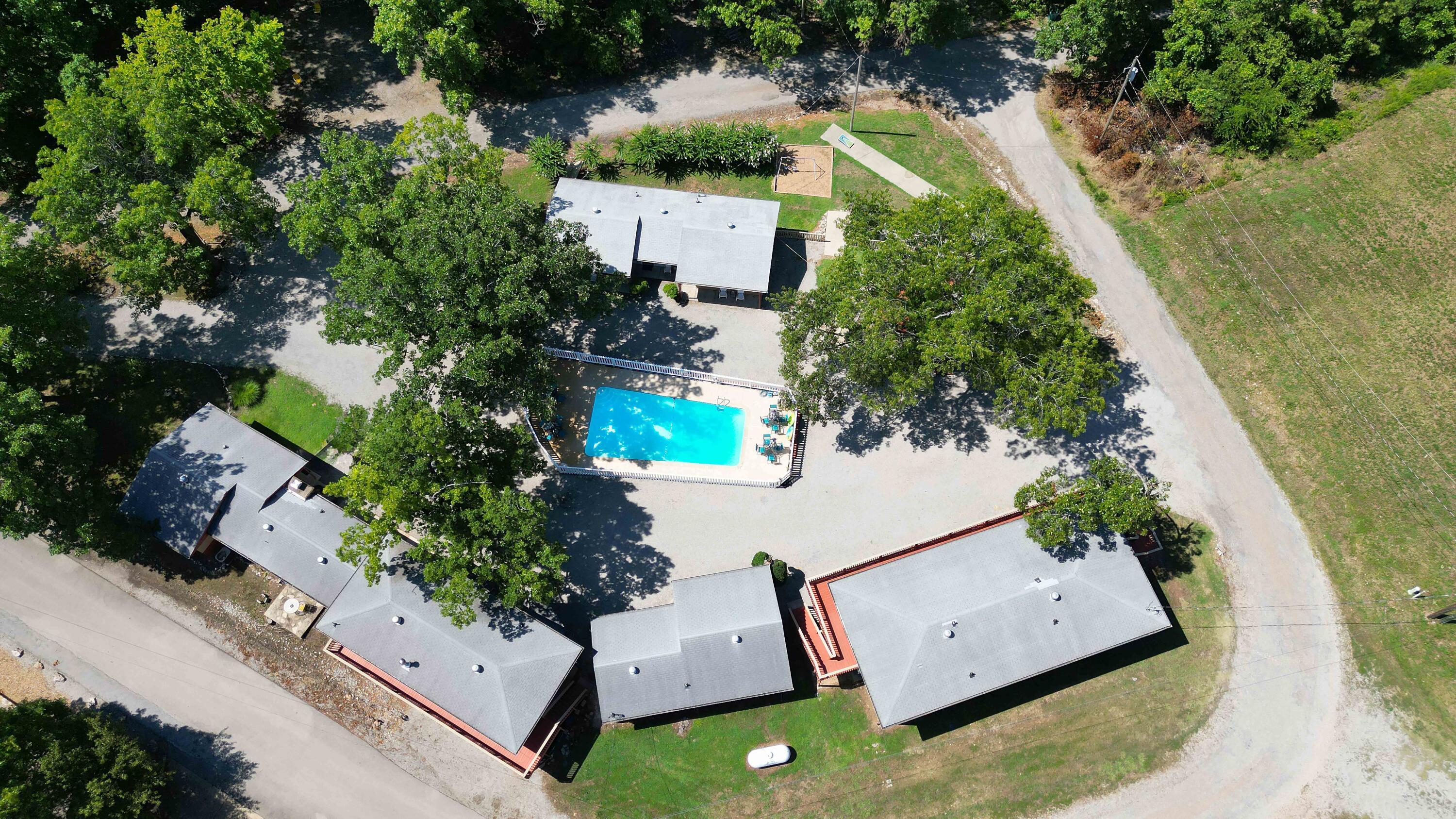 205 Pinehurst Point Property Photo 3