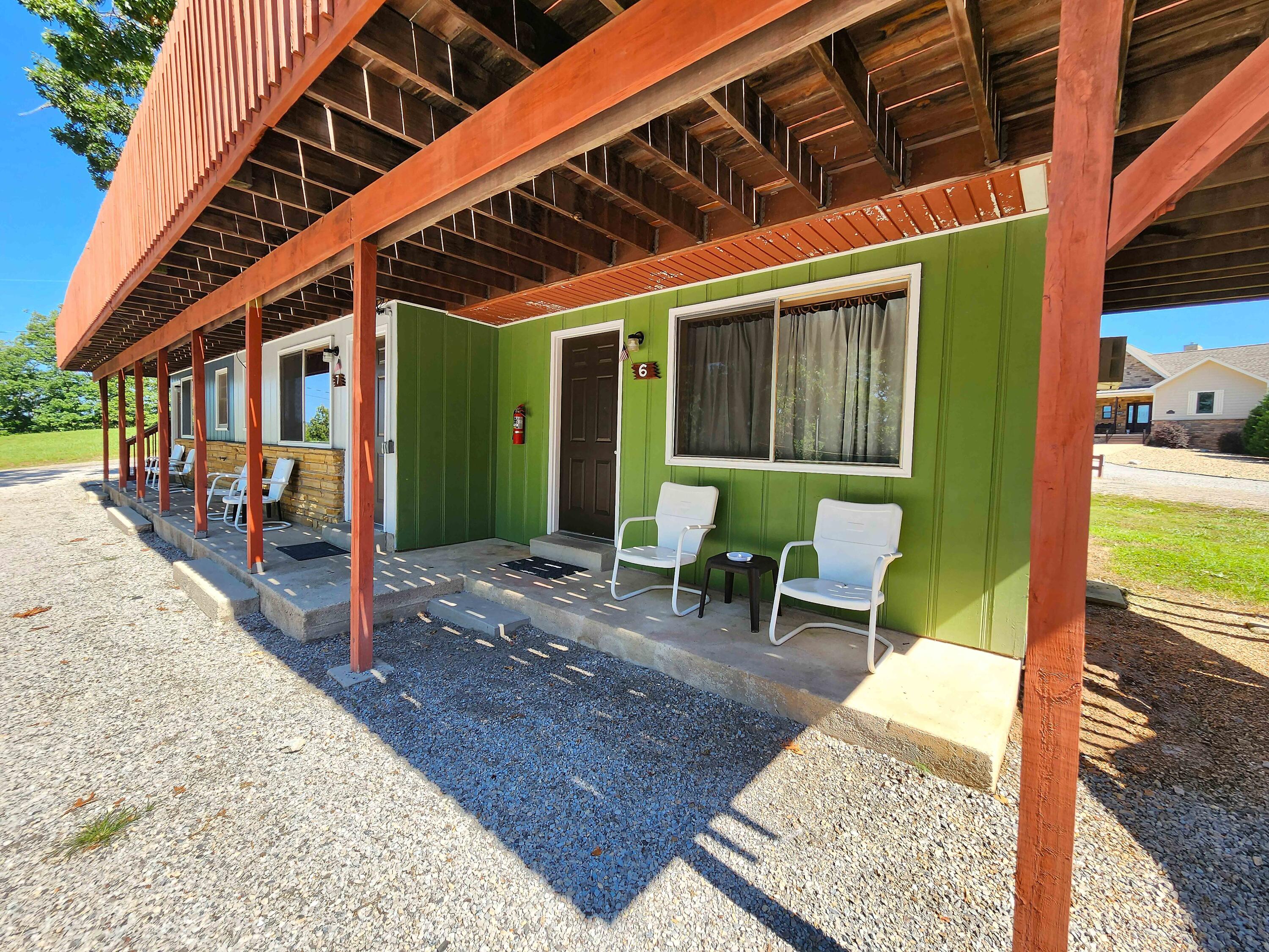 205 Pinehurst Point Property Photo 10