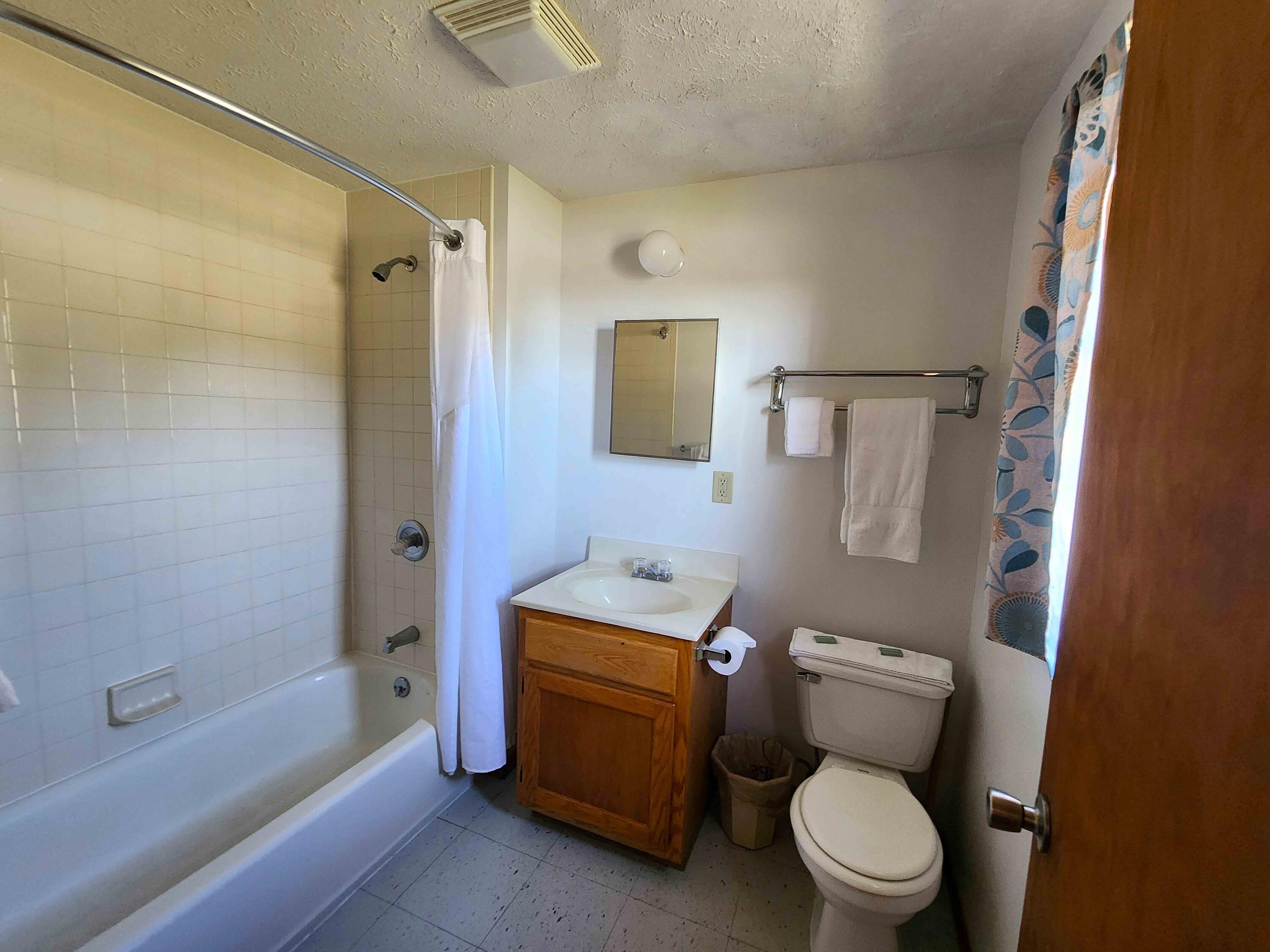 205 Pinehurst Point Property Photo 16