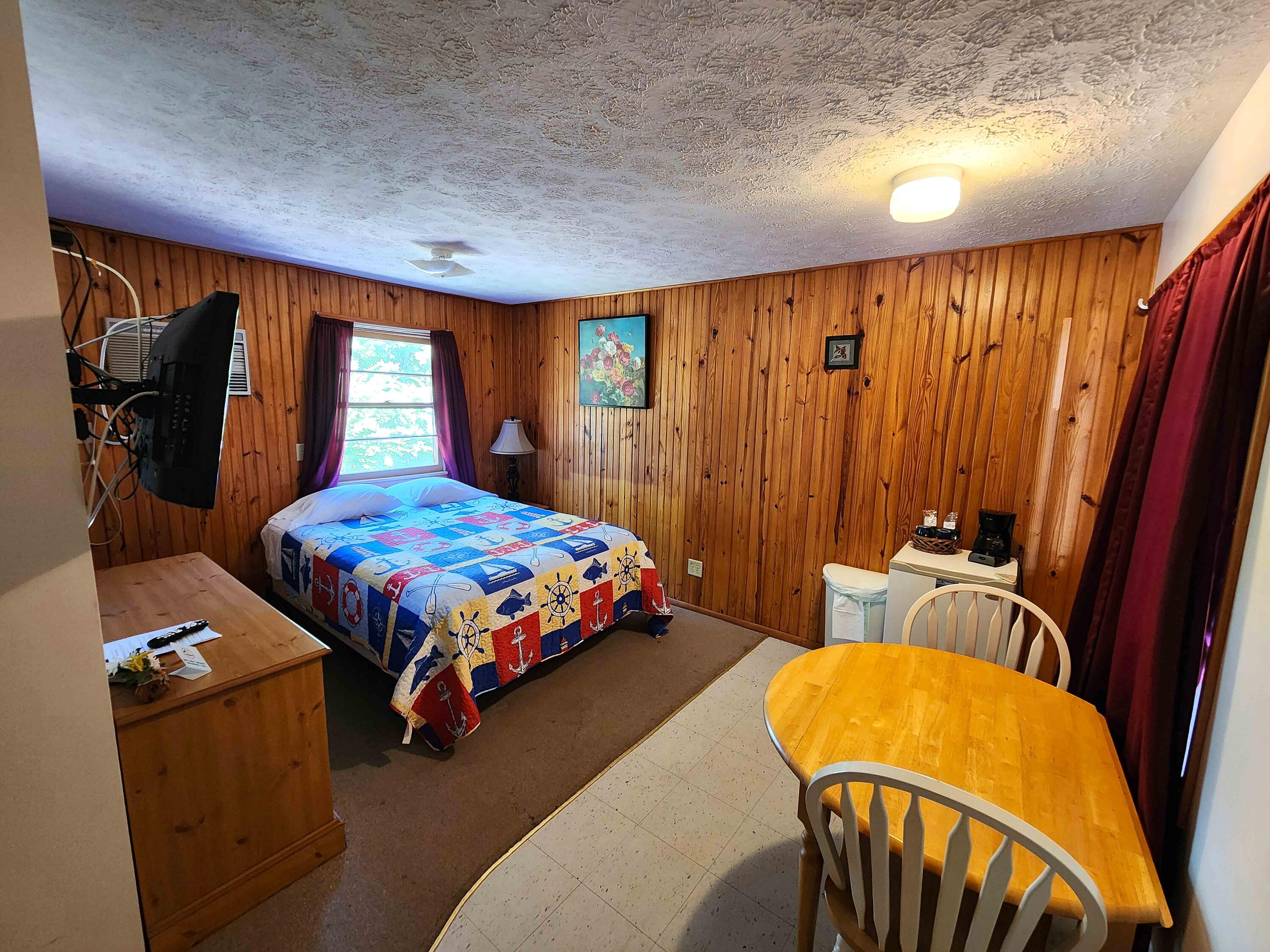 205 Pinehurst Point Property Photo 27