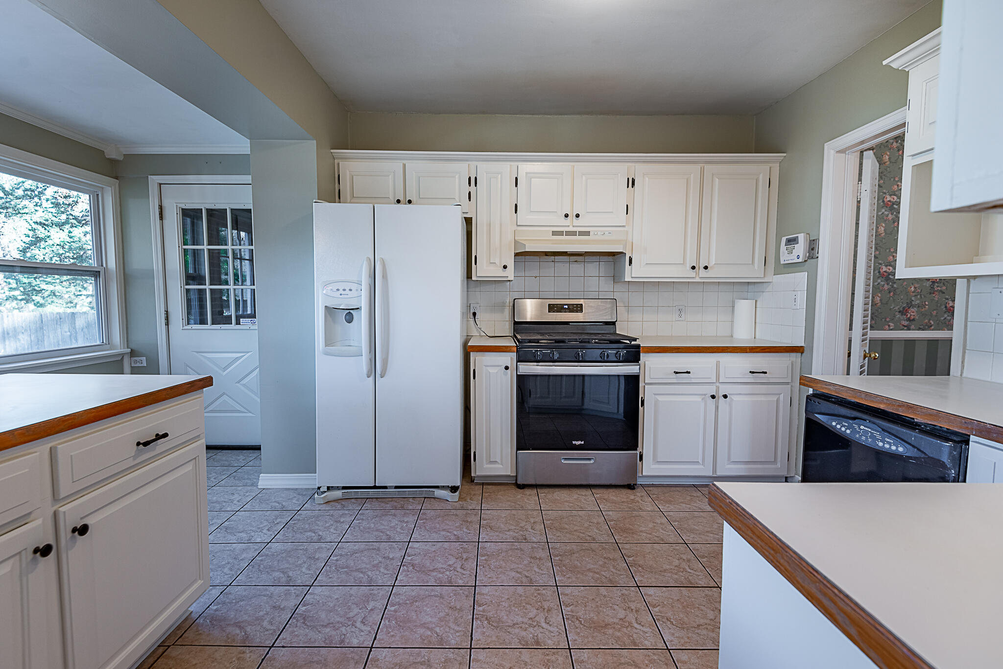 1011 East University Street Property Photo 19