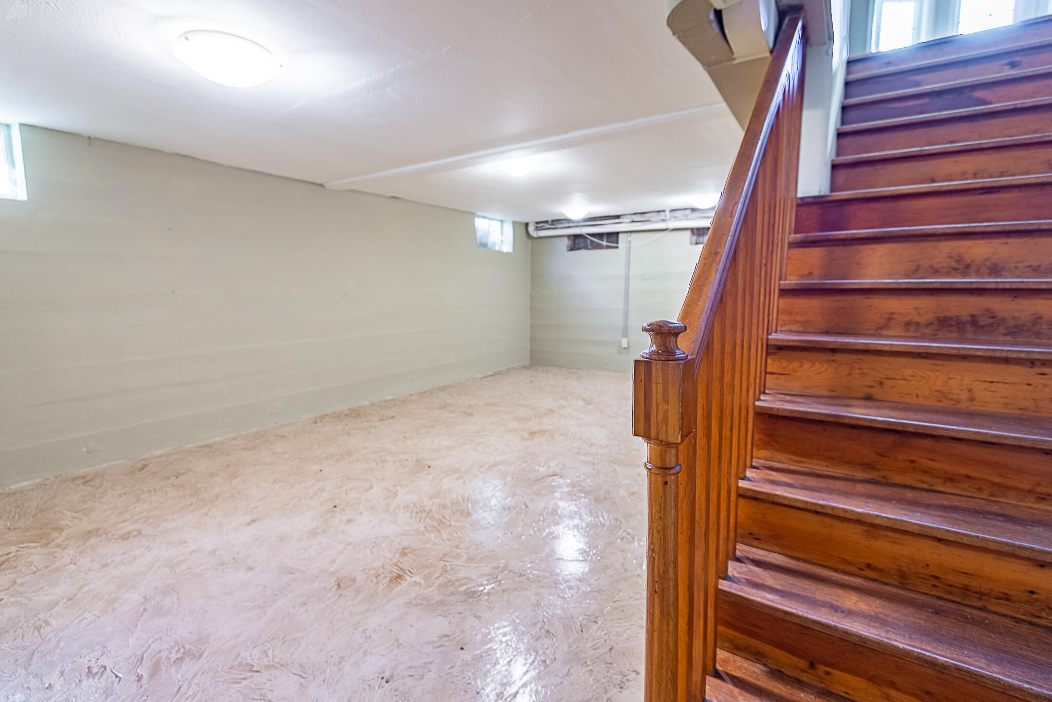 1011 East University Street Property Photo 39