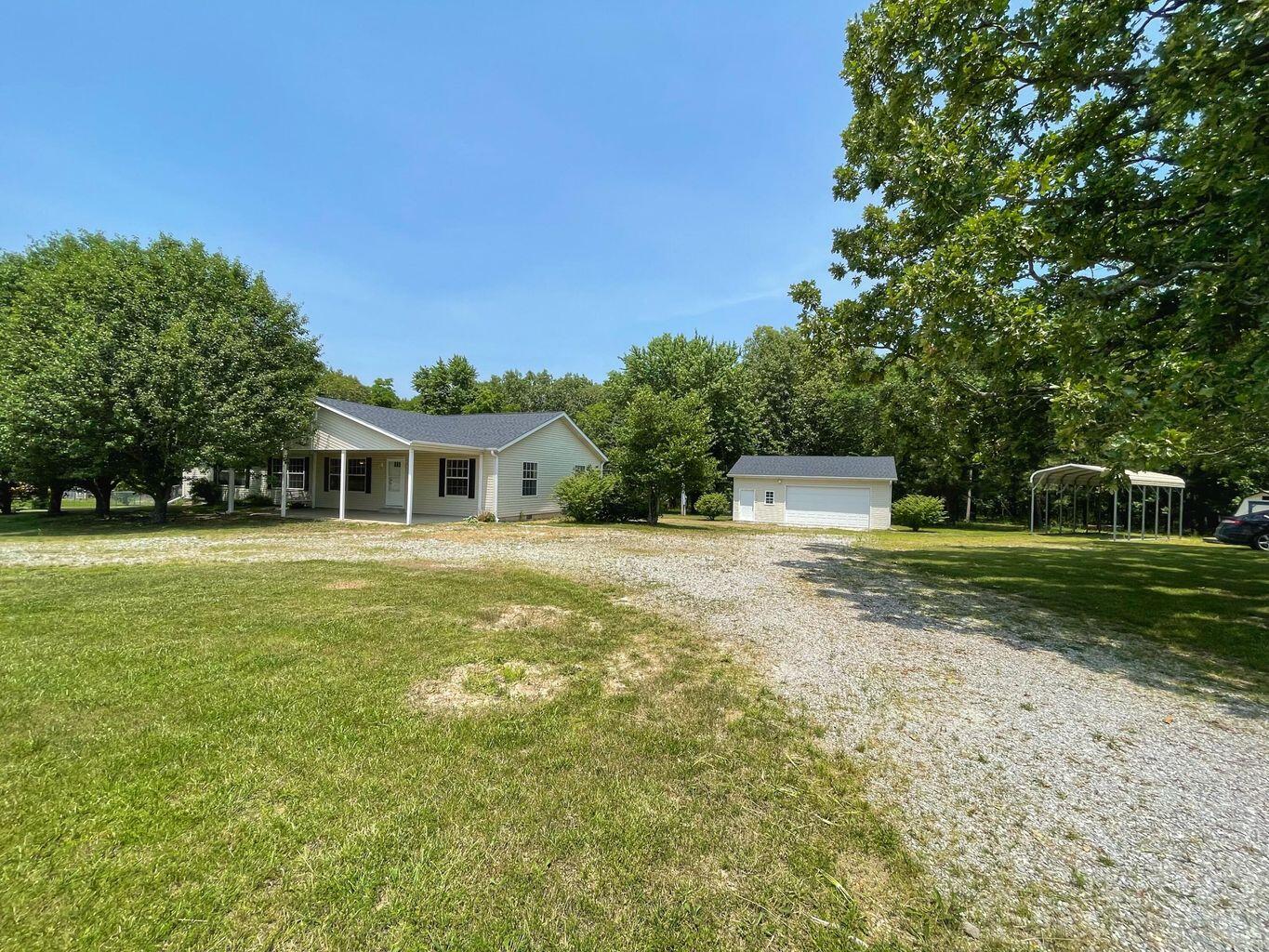 10006 State Highway 17 Property Photo 2