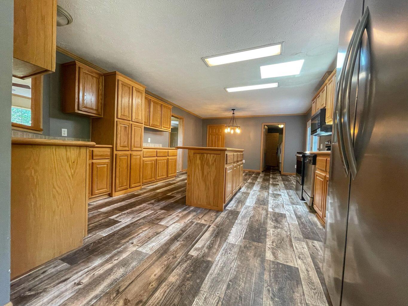 10006 State Highway 17 Property Photo 8